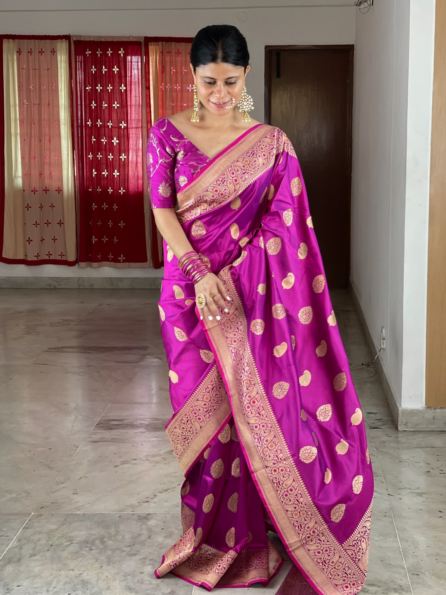 Magenta Colour Handwoven Kadwa Meenakari Katan Silk Banarasi Saree