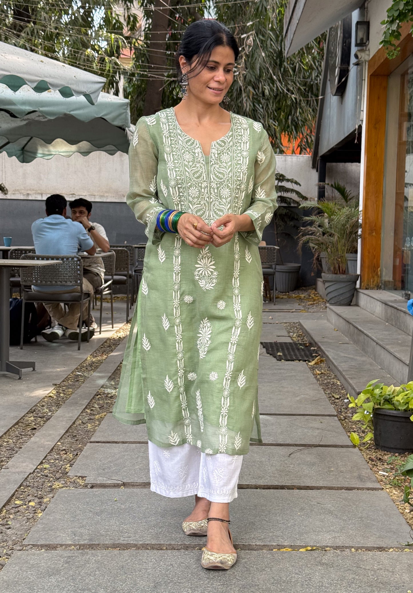 Handloom And Handembroidered Chikankari Kota Doria  Kurta
