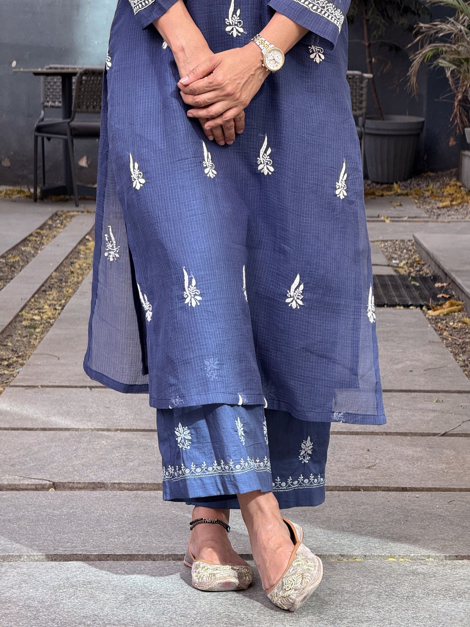 Handloom And Handembroidered Chikankari Cotton Pant
