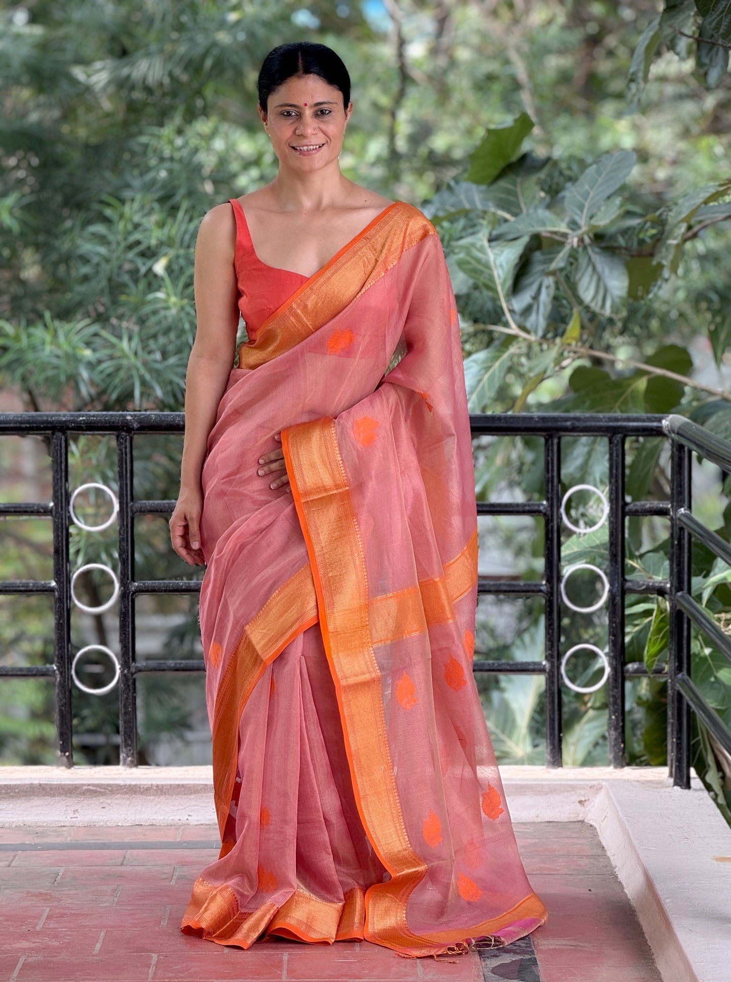 Handloom Maheshwari Tissue Silk Saree.