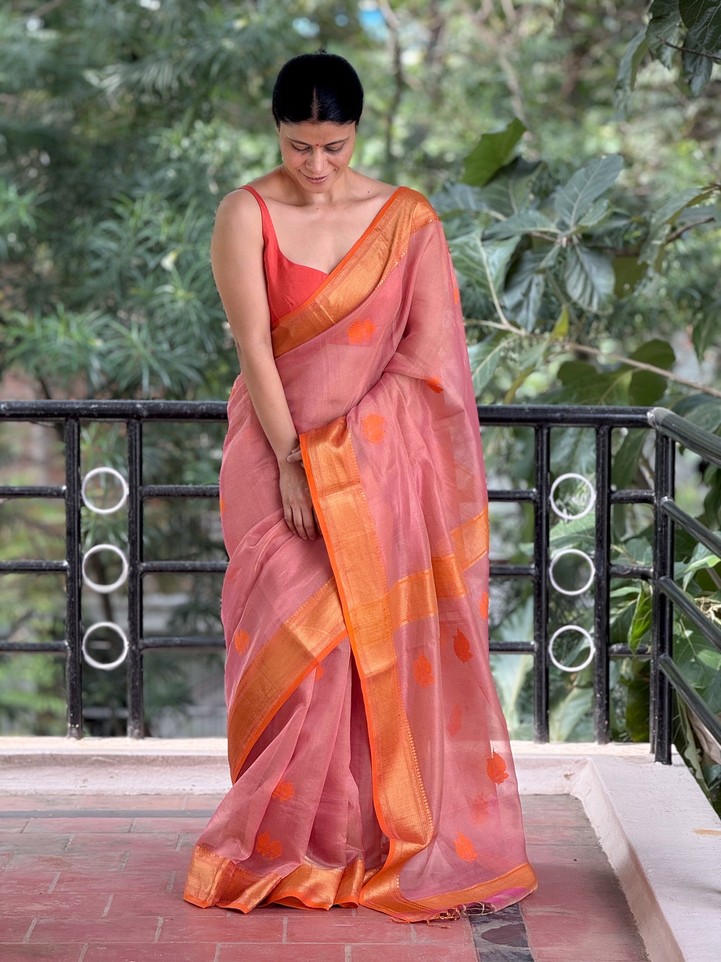 Handloom Maheshwari Tissue Silk Saree.