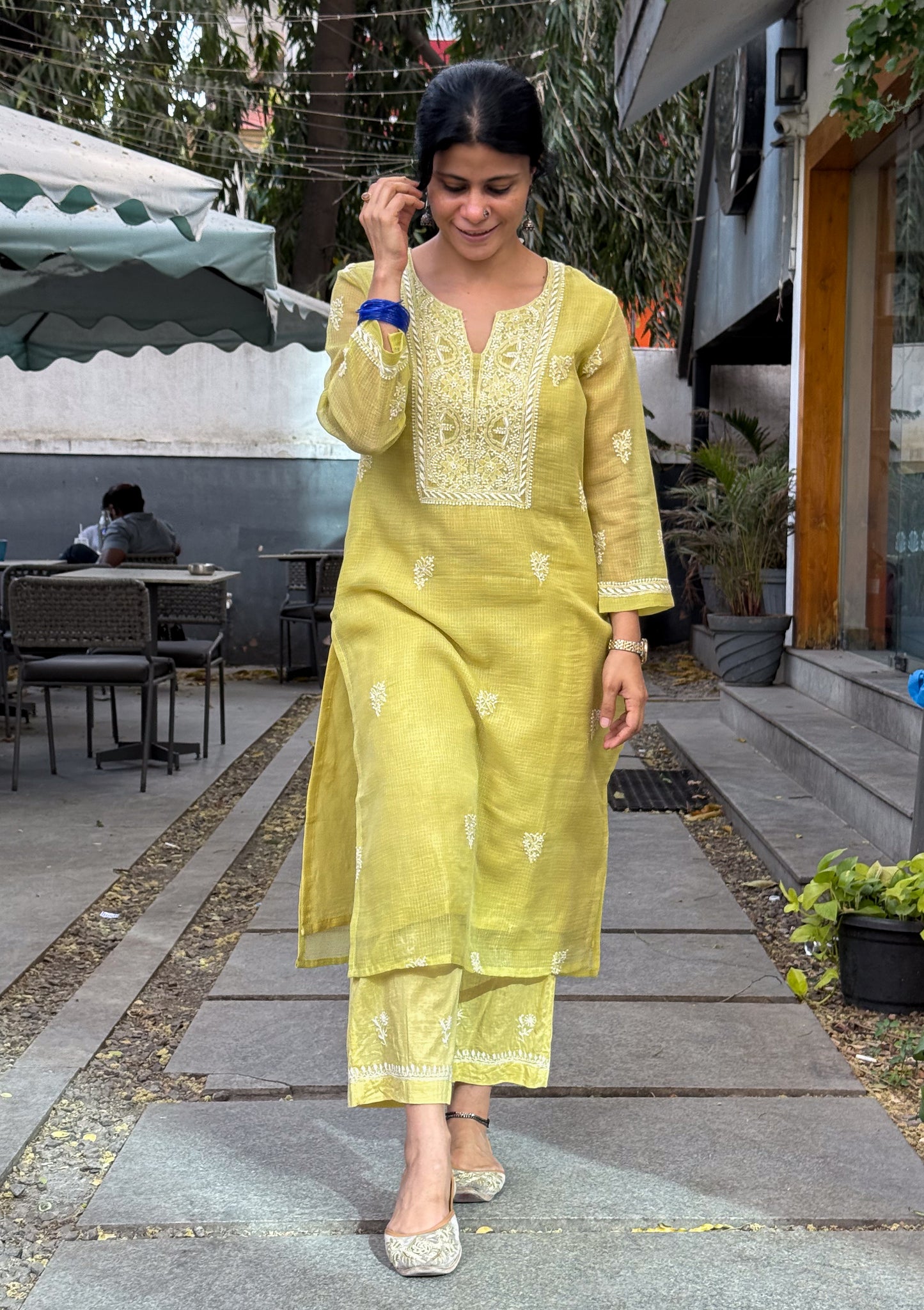 Handloom And Handembroidered Chikankari Kota Doria  Kurta