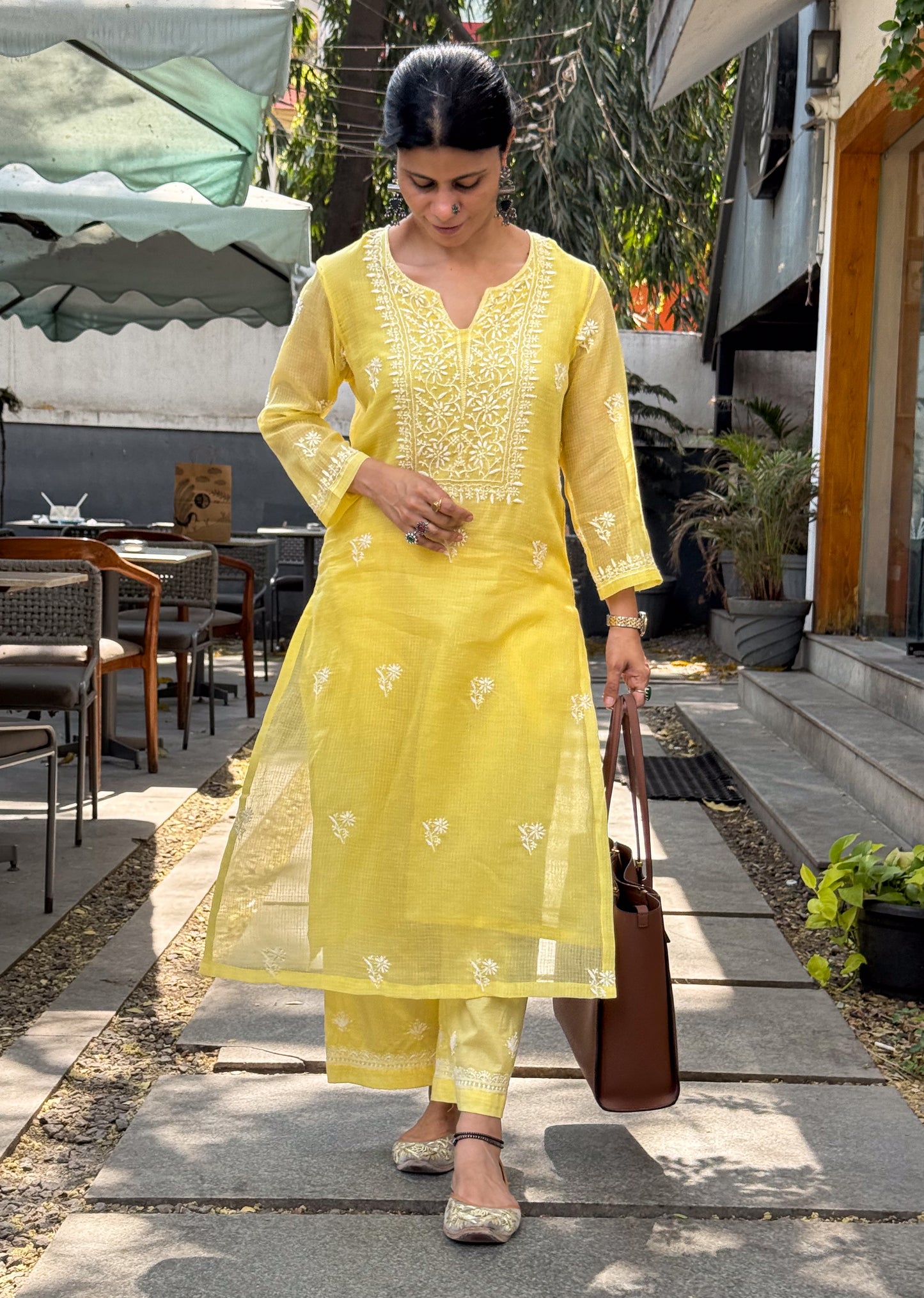 Handloom And Handembroidered Chikankari Kota Doria  Kurta