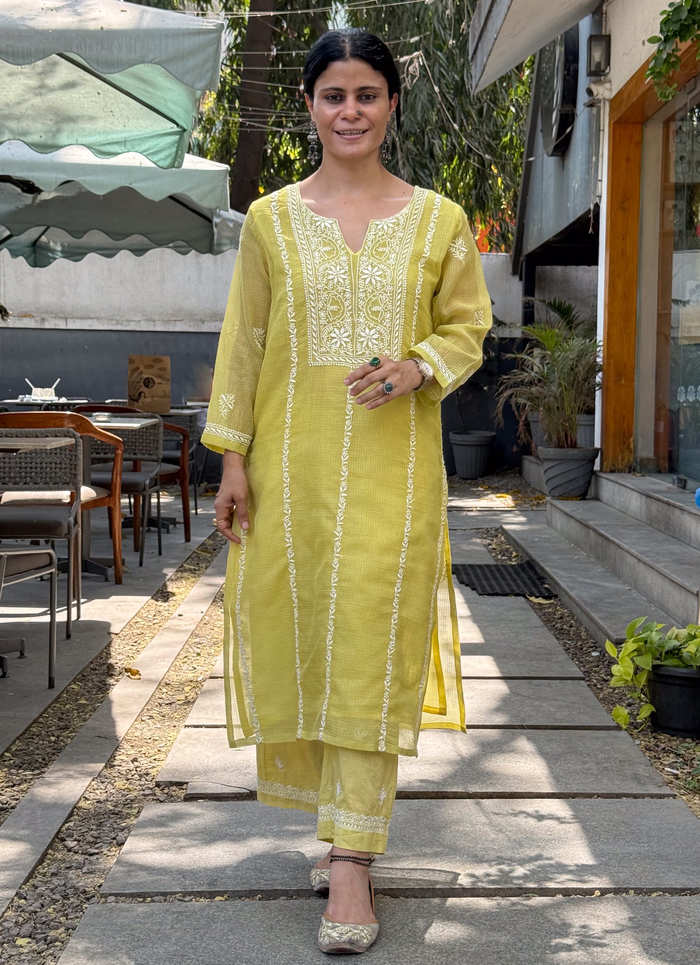 Handloom And Handembroidered Chikankari Cotton Pant