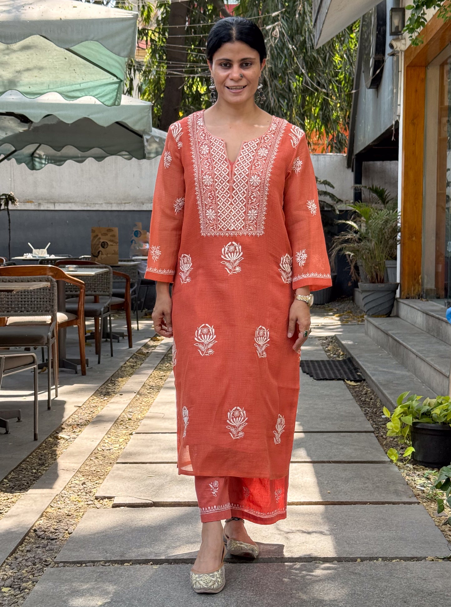 Handloom And Handembroidered Chikankari Cotton Pant