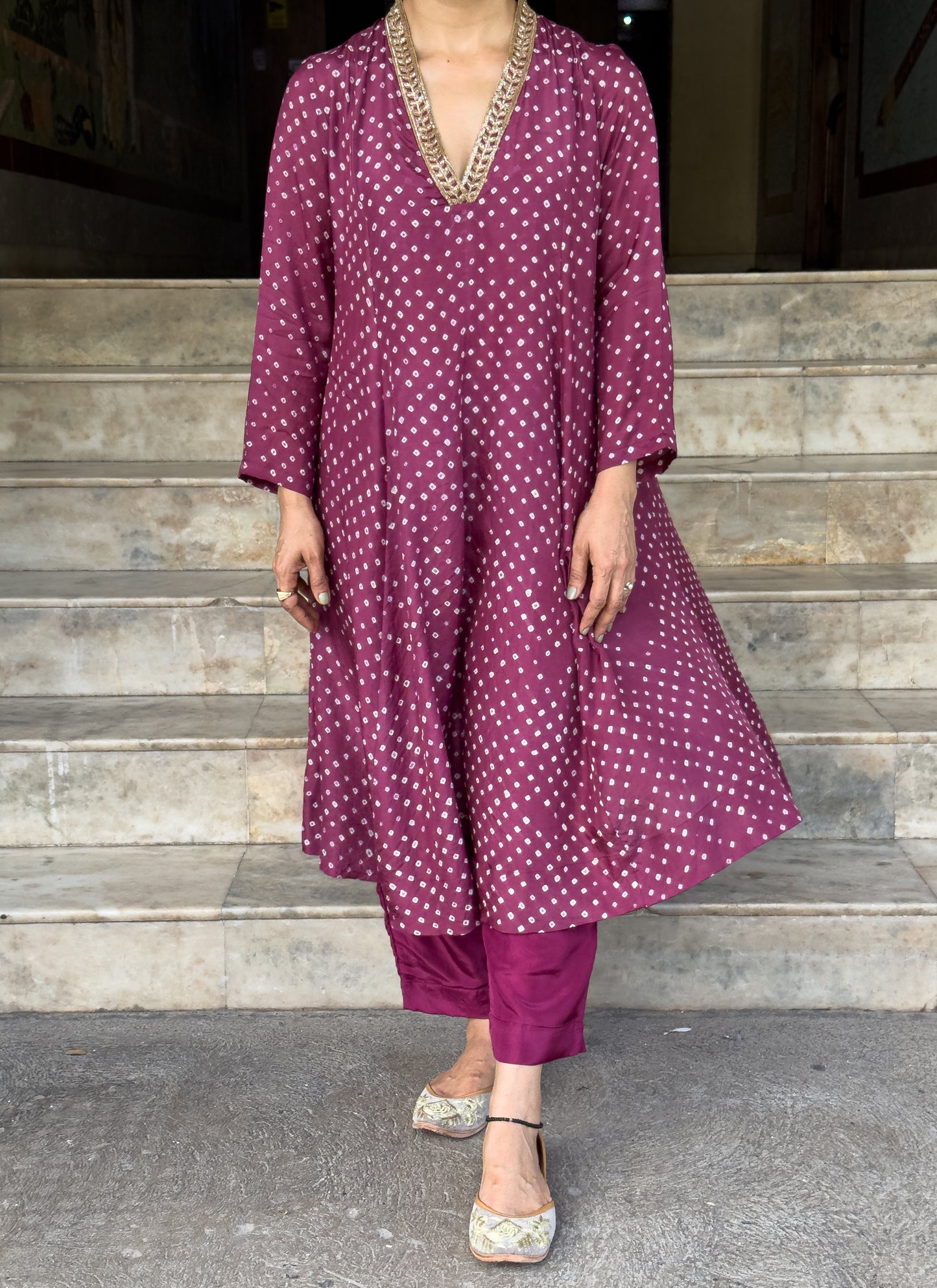 Handmade & Handembroidered Bandhini Silk Kurta set