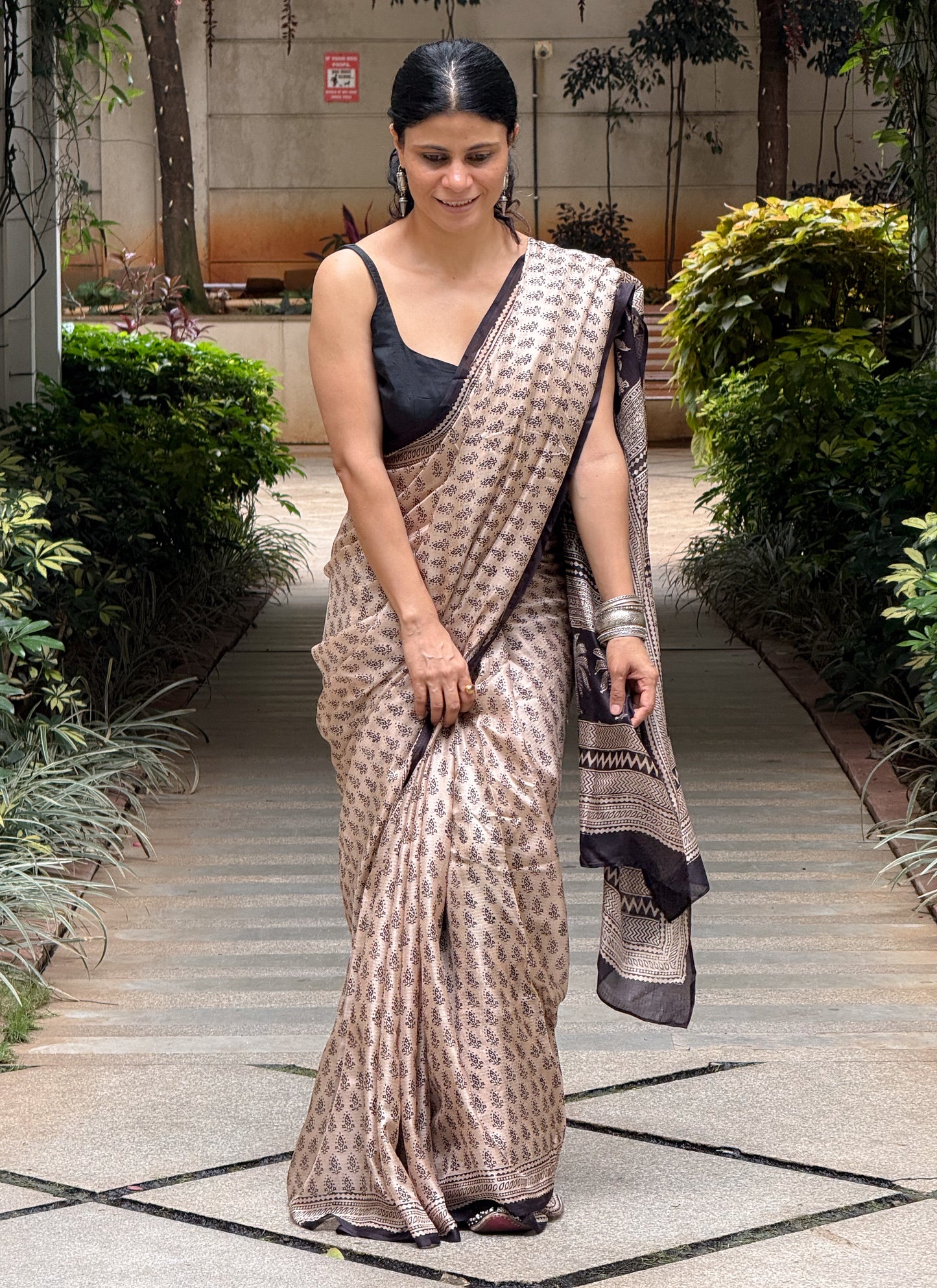 Handloom Kota Silk With Handblock Bagh Printed.