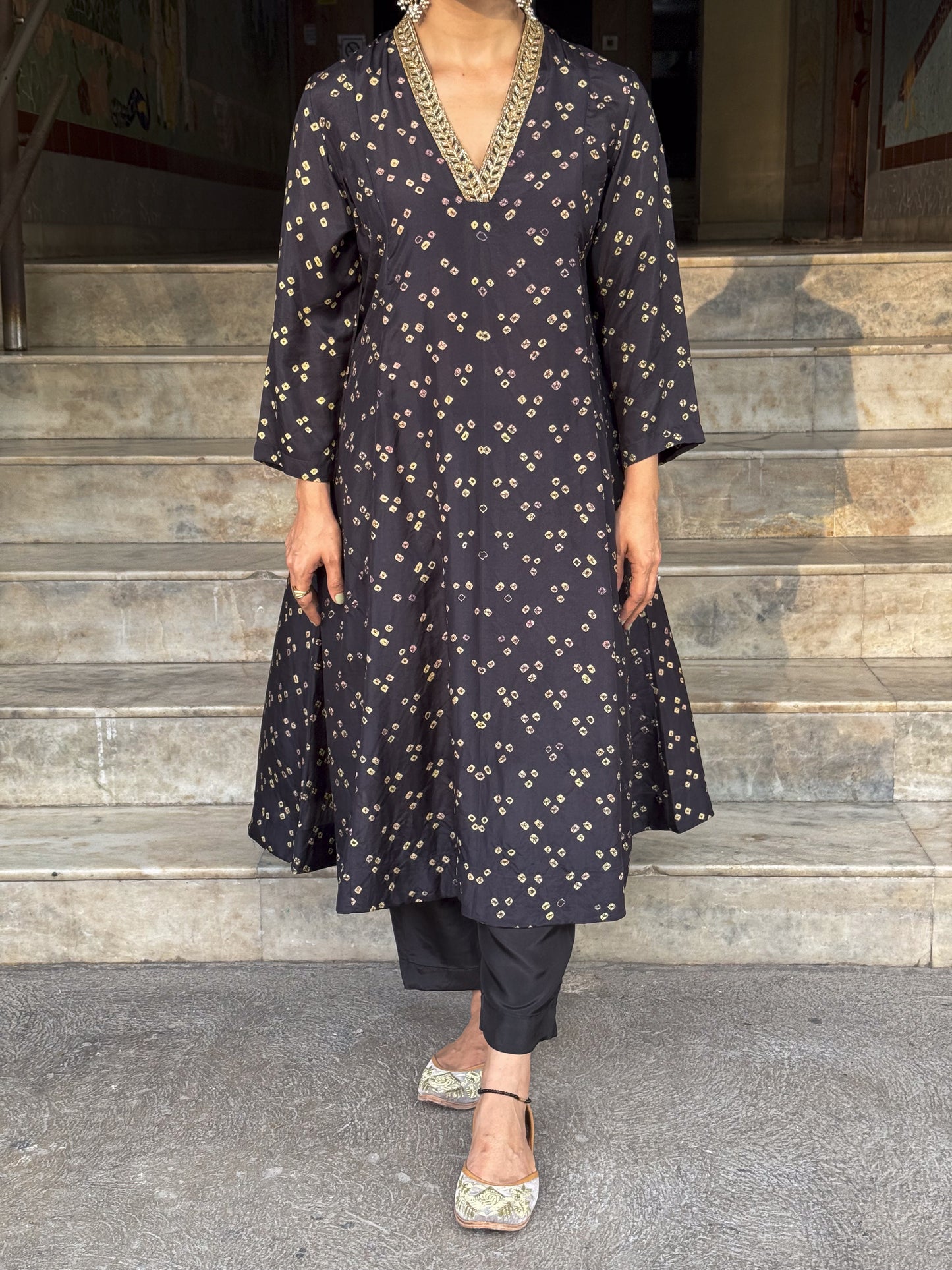 Handmade & Handembroidered Bandhini Silk Kurta set