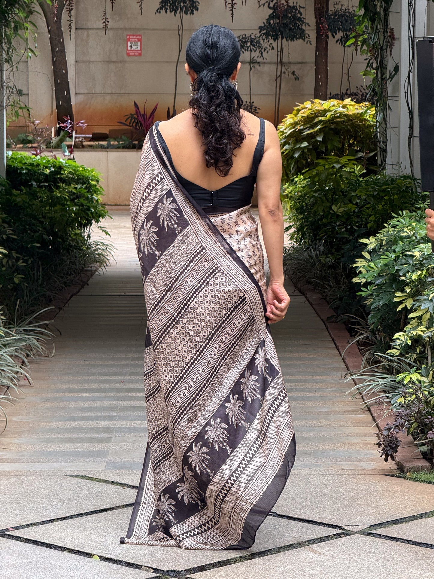 Handloom Kota Silk With Handblock Bagh Printed.