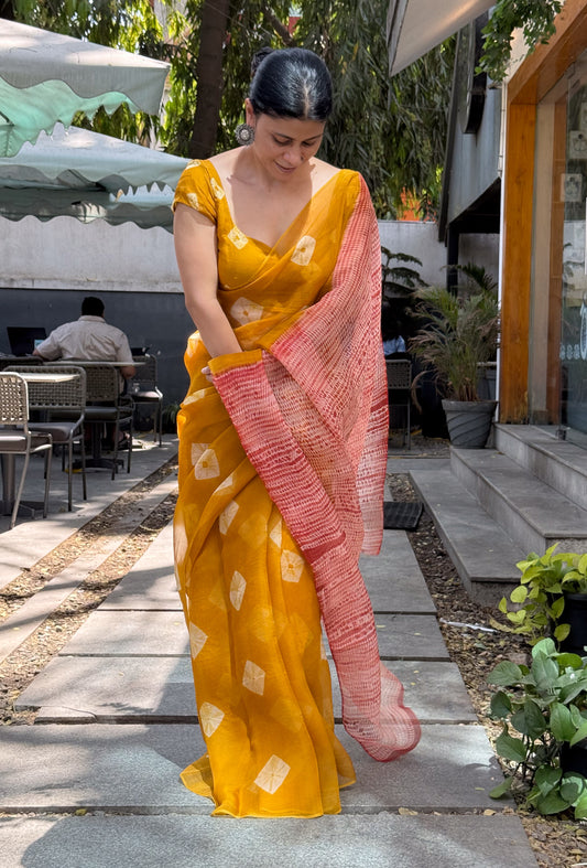 Handloom Organza Silk Saree in Handmade Shibori In Natural Dyed.