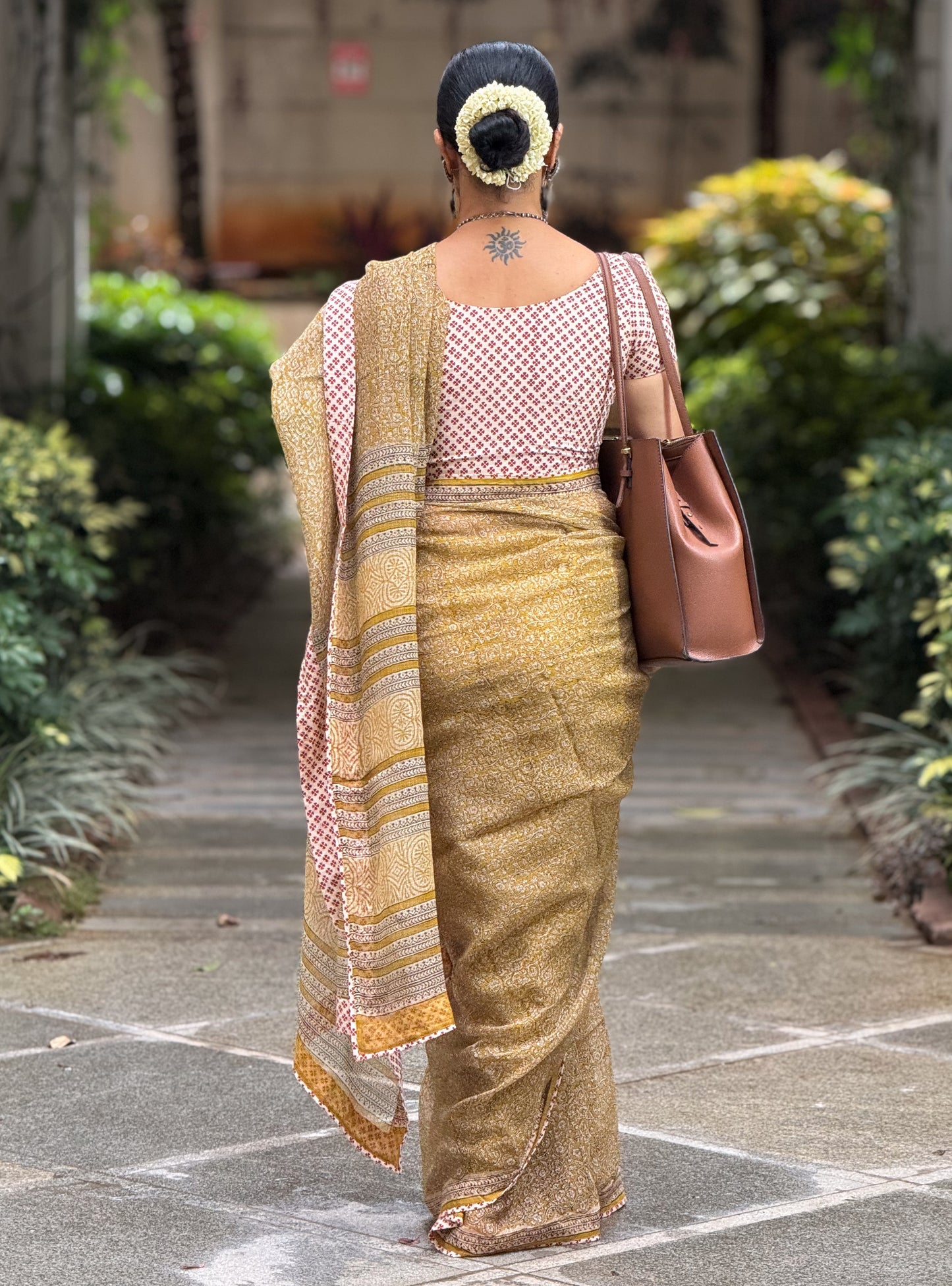 Handmade Natural Dyed Handblock Bagru / Dabu Printed Kota Doria Saree With Dabu Patch Border.