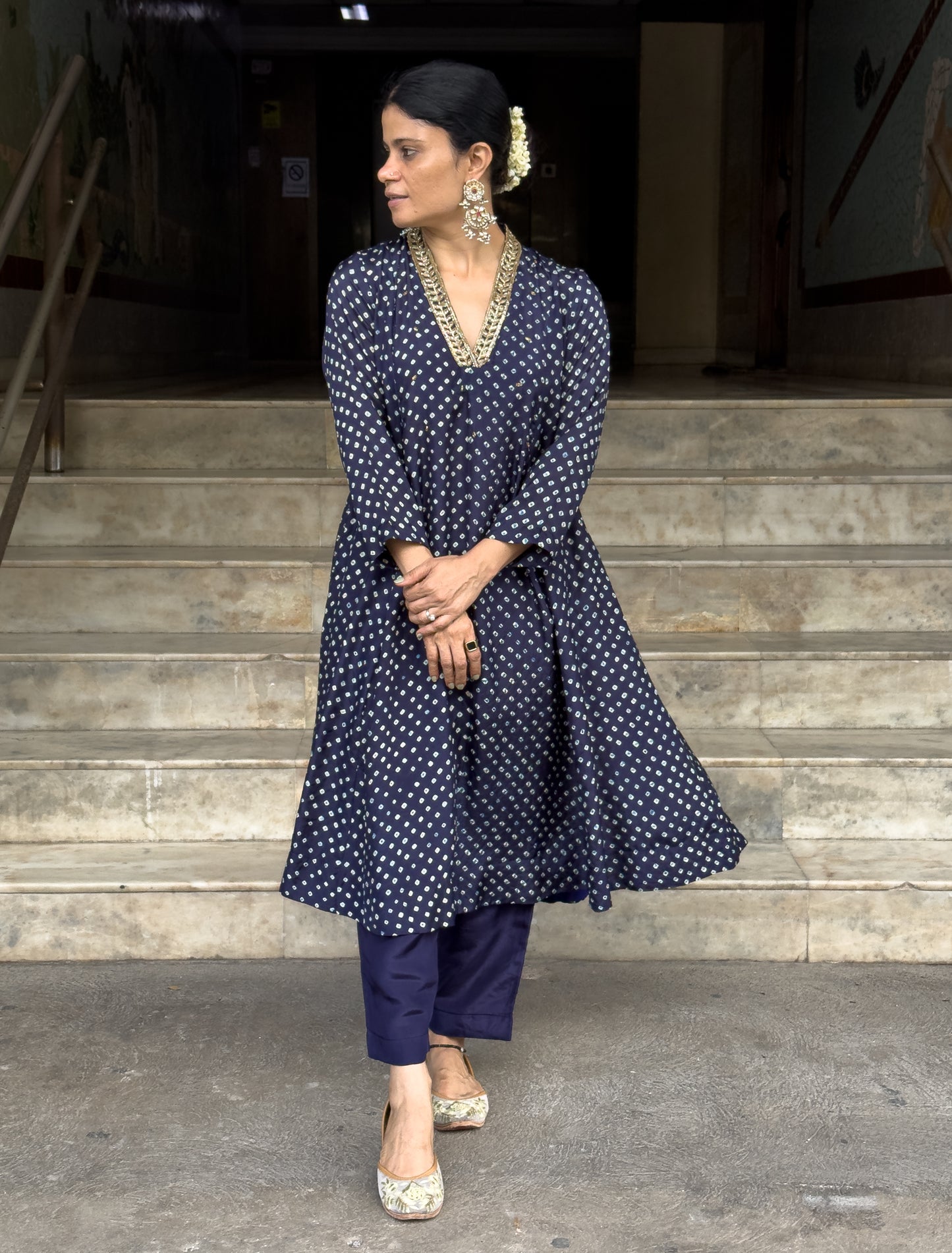 Handmade & Handembroidered Bandhini Silk Kurta set