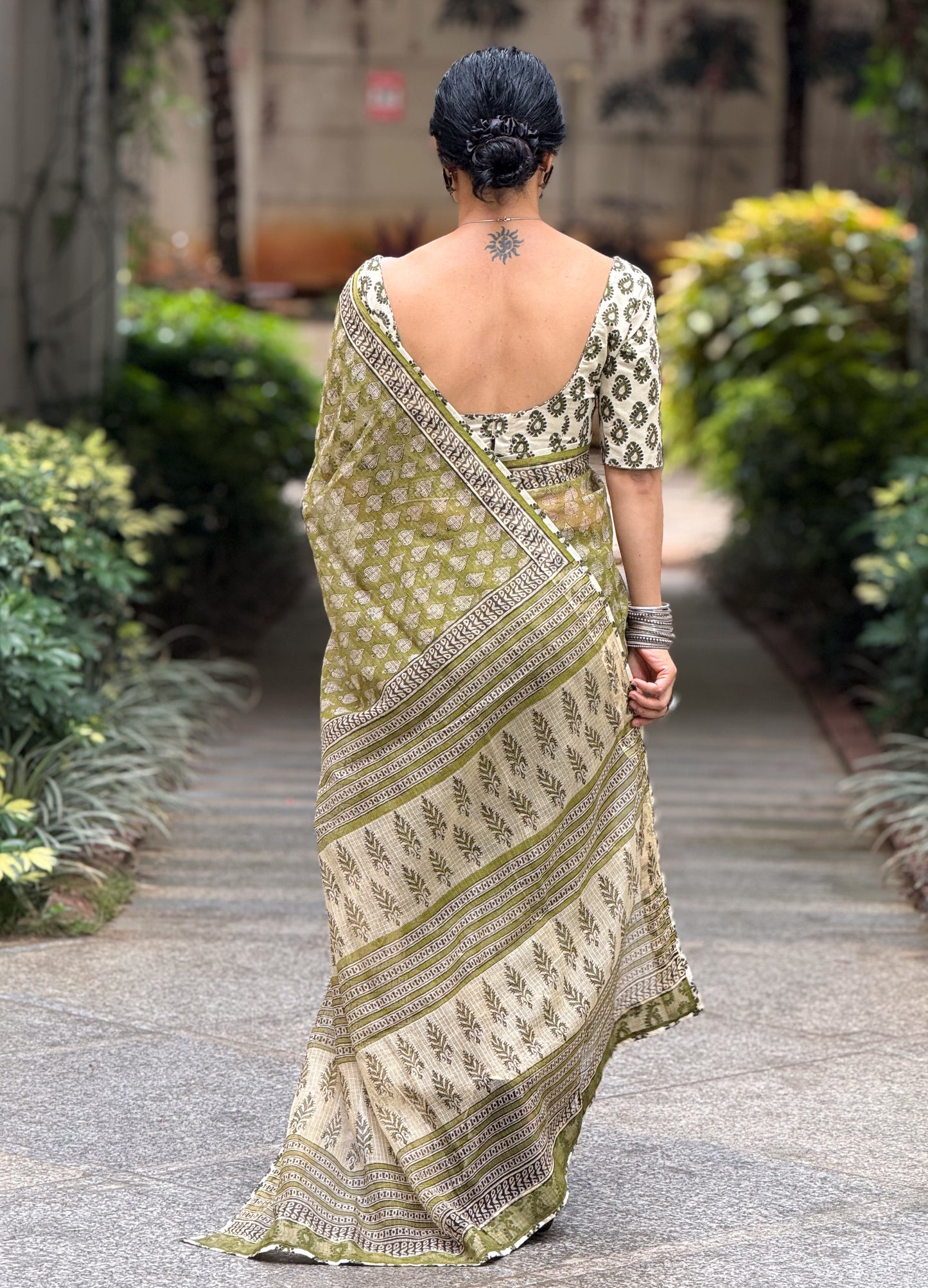 Handmade Natural Dyed Handblock Bagru / Dabu Printed Kota Doria Saree With Dabu Patch Border.