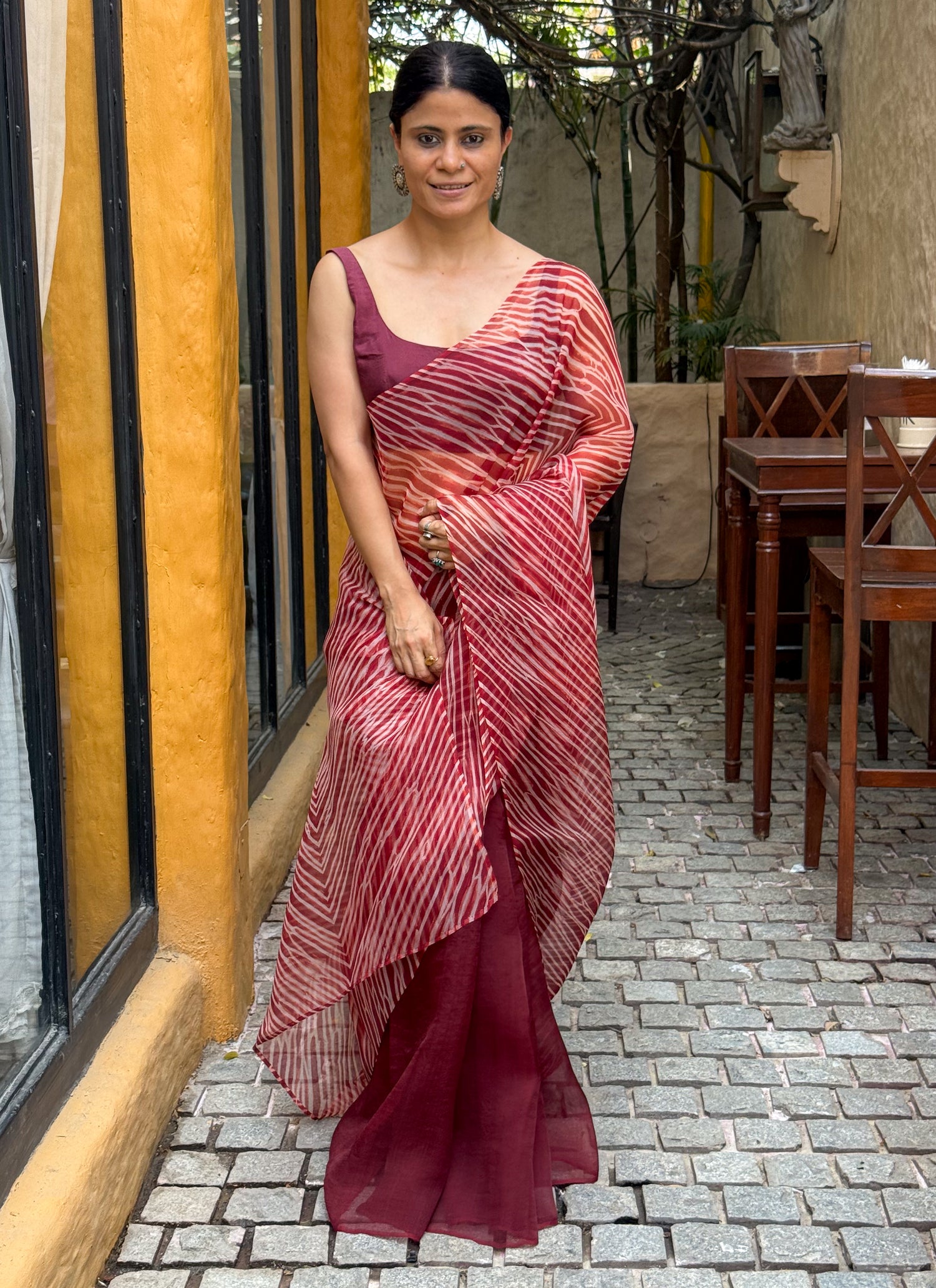 Handloom Organza Silk Saree In Arashi Shibori In Natural Dyed.