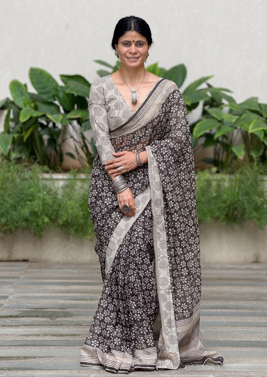 Handmade Natural Dyed Handblock Bagru / Dabu Printed Kota Doria Saree With Dabu Patch Border.