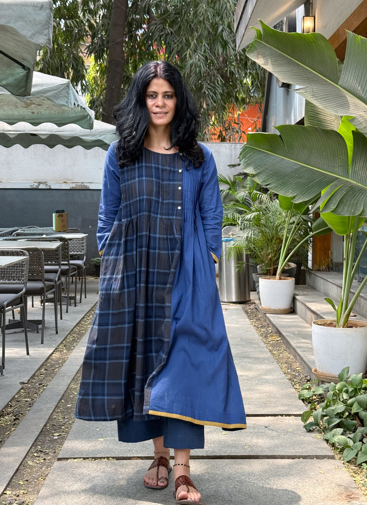 Handwoven Jamdani Kalidar Kurta With Lining.