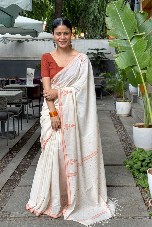 Handloom Mulmul Cotton Jamdani Saree.