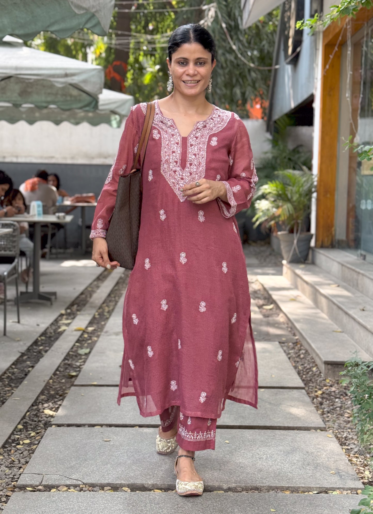 Handembroidered Chikankari cotton pant