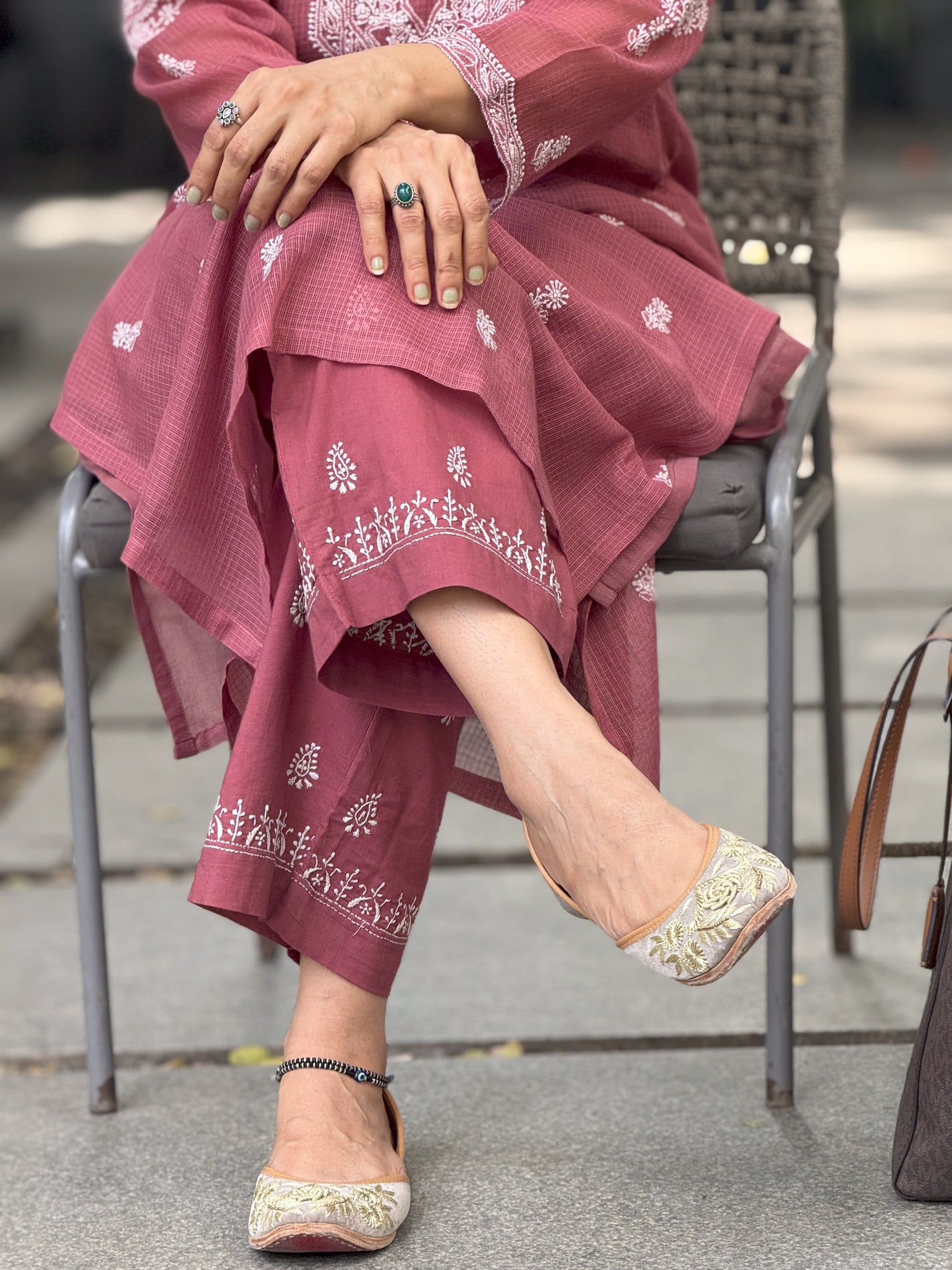 Handembroidered Chikankari cotton pant