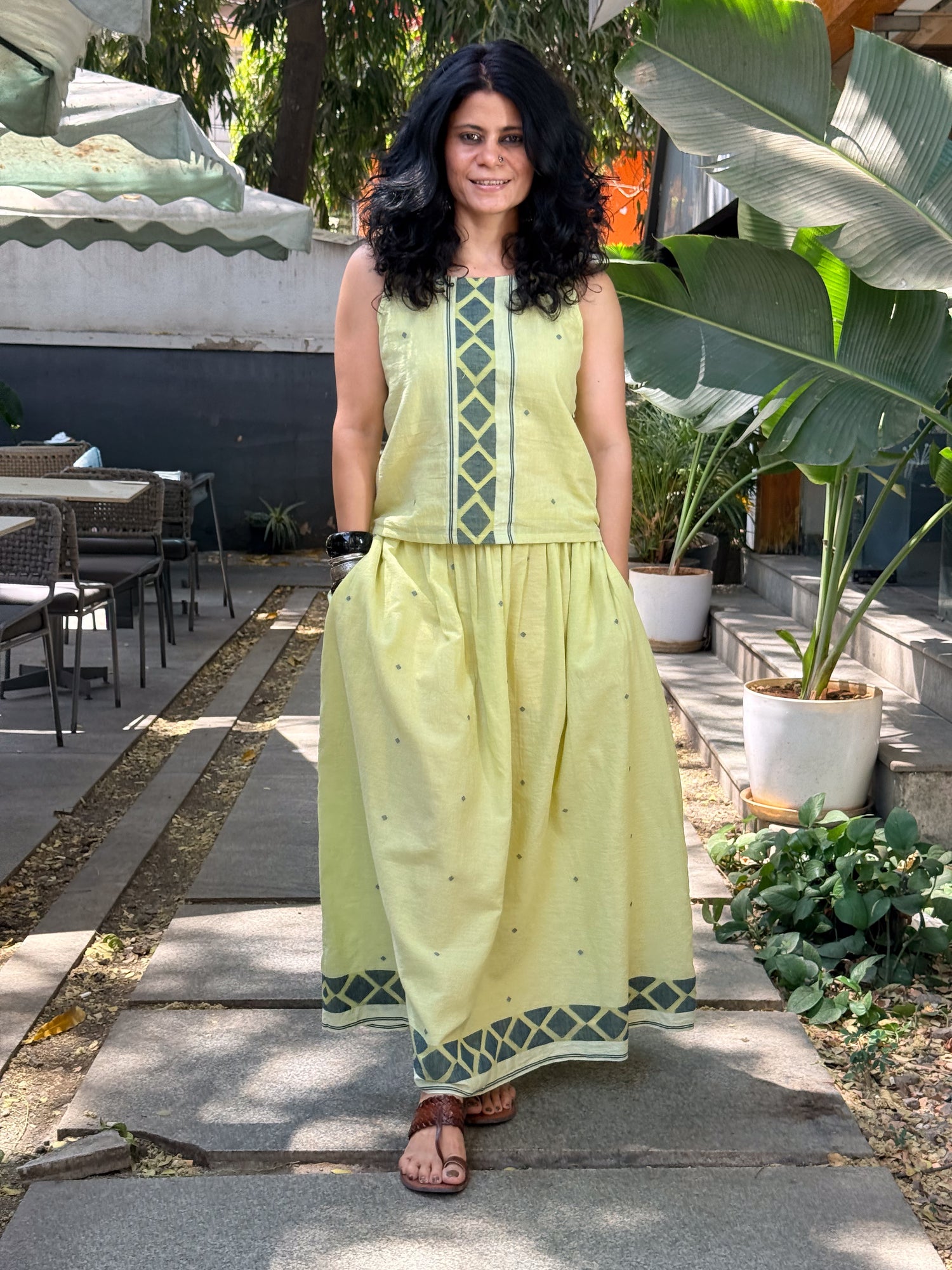 Handwoven Jamdani Muslin Cotton Skirt & Top