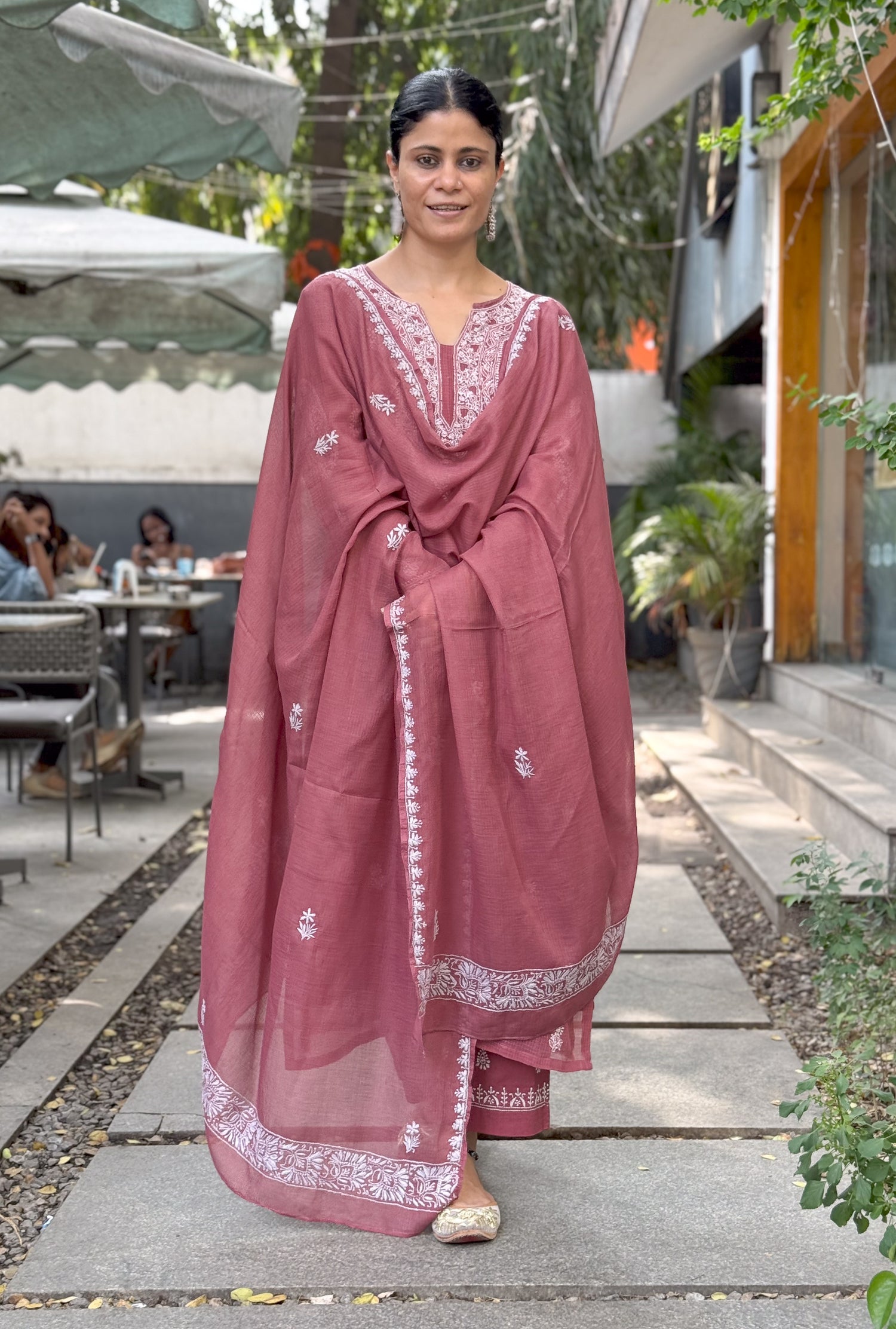 Handembroidered Chikankari Kota Doria dupatta