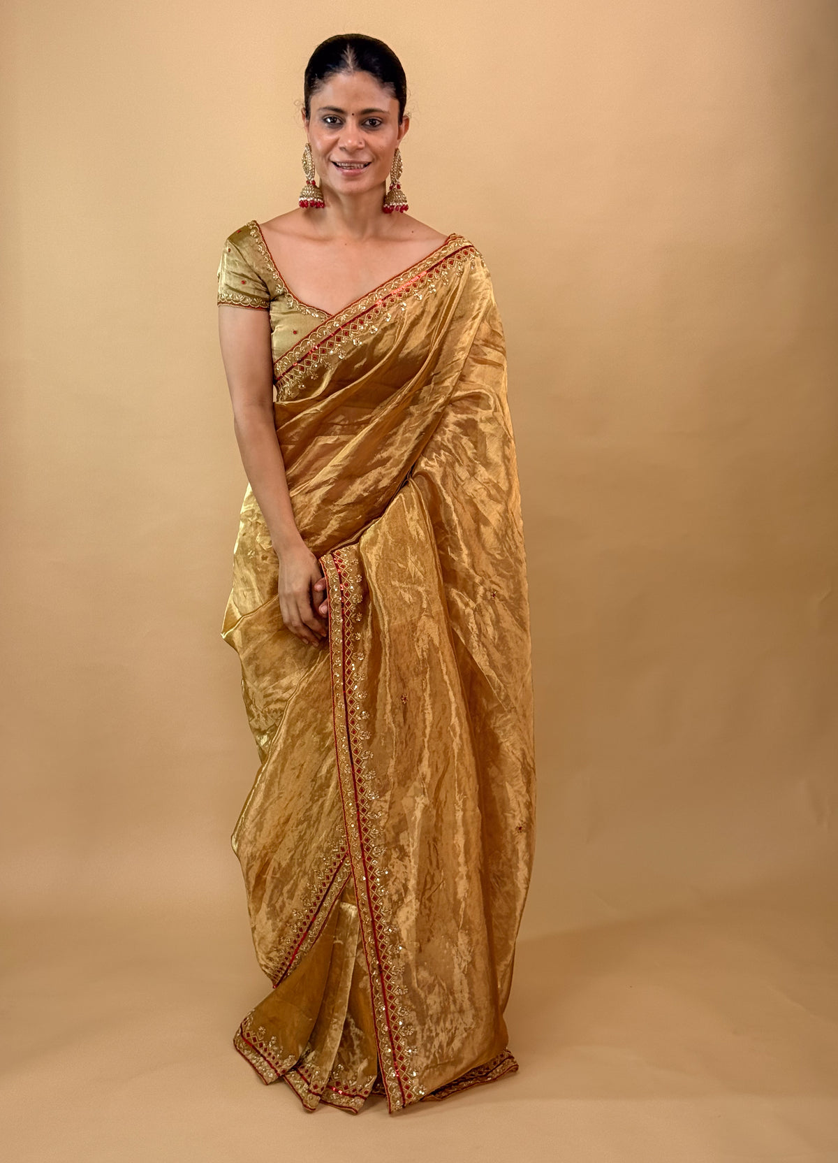 Zardozi & Beads Hand Embroidered Handloom Tissue Silk Saree.