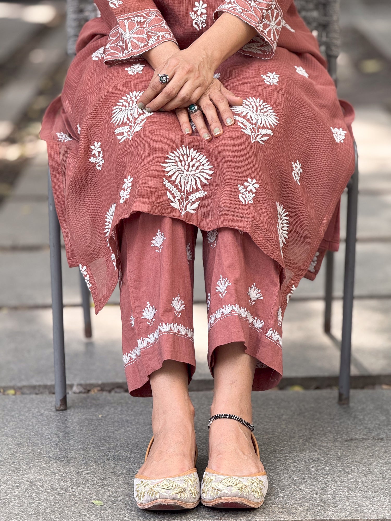 Handembroidered Chikankari cotton pant