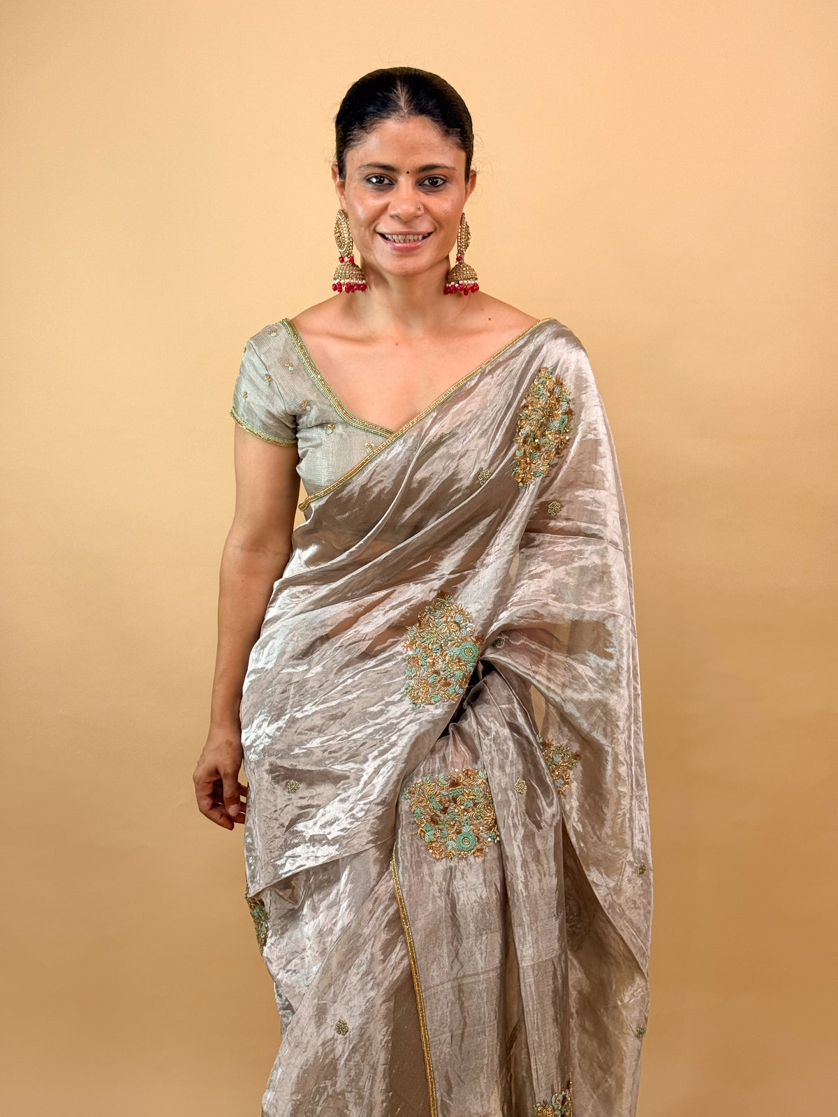 Zardozi & Beads Hand Embroidered Handloom Tissue Silk Saree.