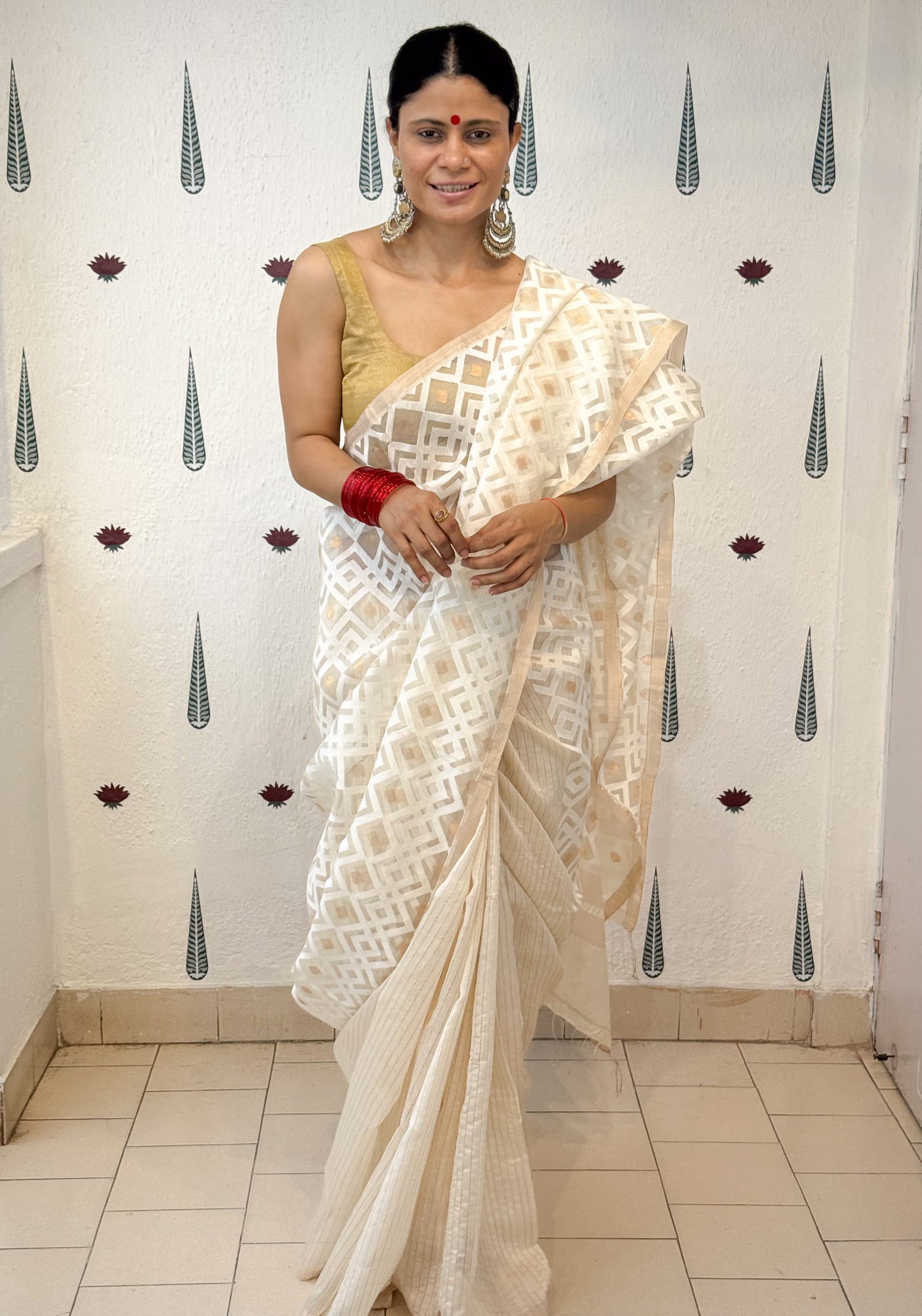 Handwoven  Silk Jamdani  Saree