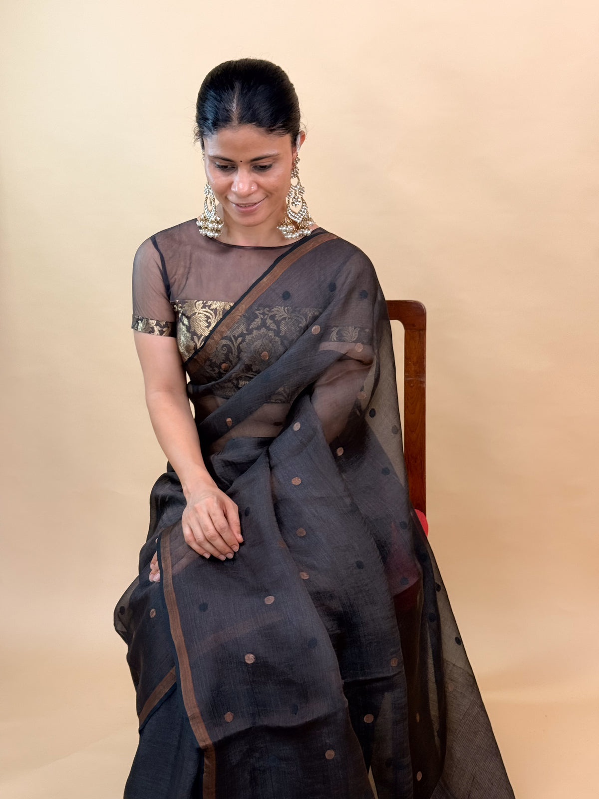 Handwoven Linen Silk Saree with Tissue Silk Pallu