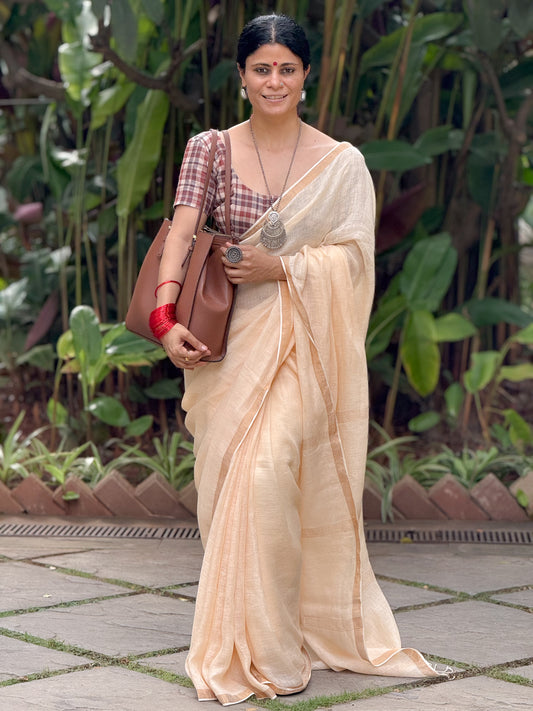 Handloom Linen Saree With Zari Border And Pallu
