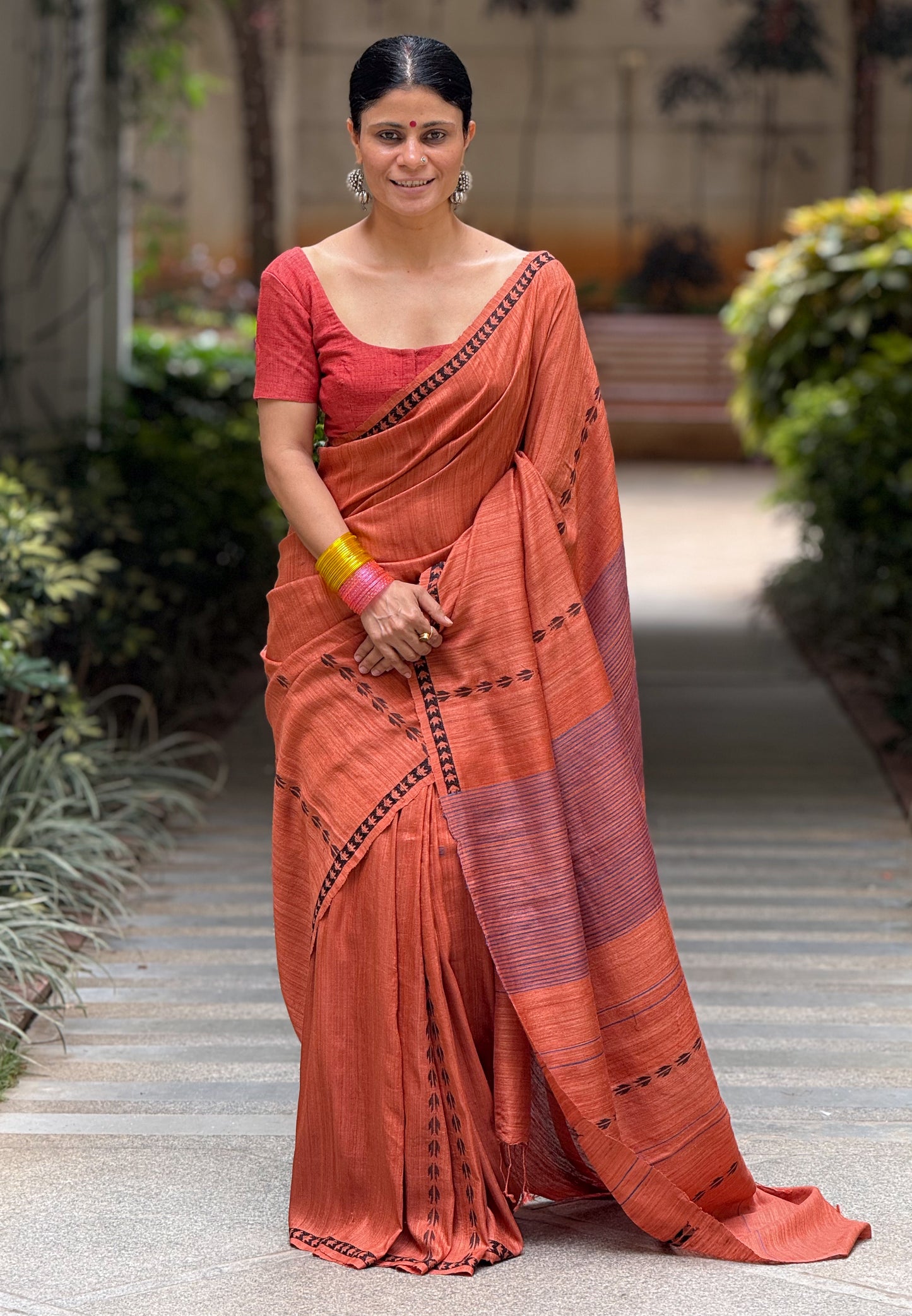 Handloom Tussar Saree With Jamdani Motifs.