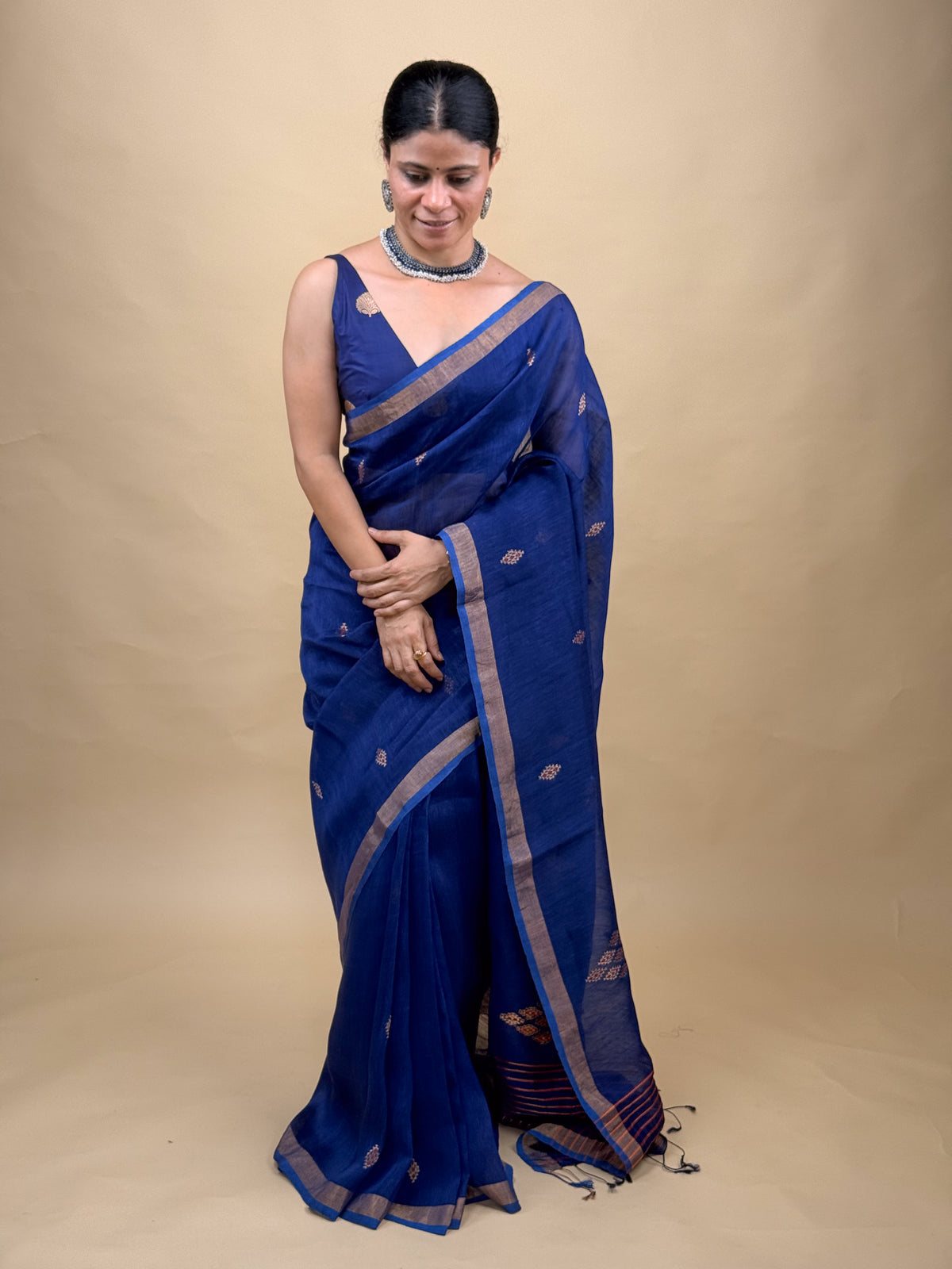 Handwoven Jamdani Silk Saree with Zari Motifs