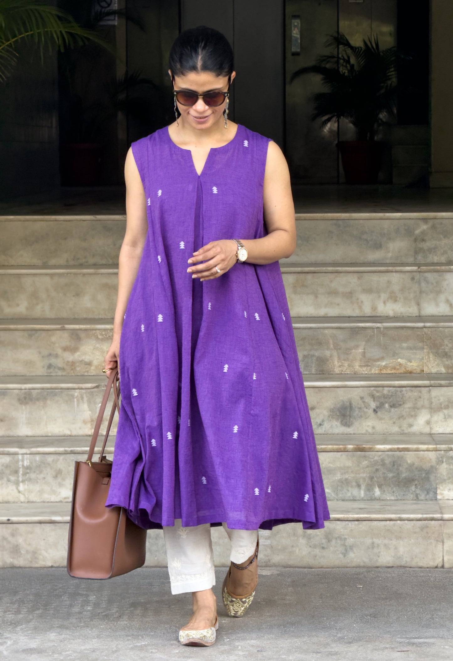 Handwoven Jamdani  Muslin Kalidar Kurta With Lining