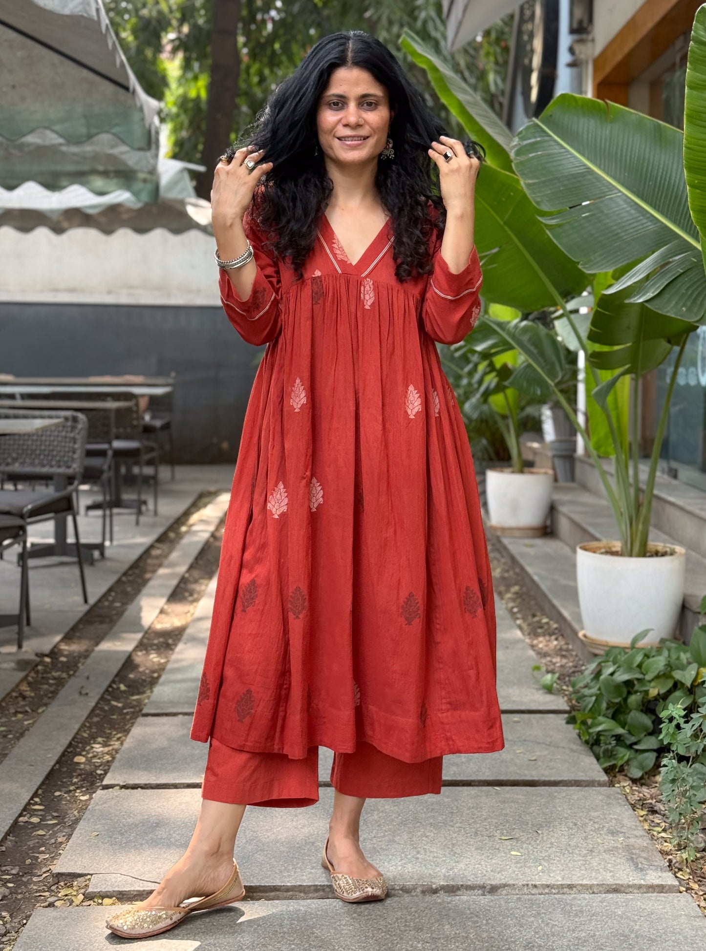 Handwoven Jamdani  Kurta With Lining.