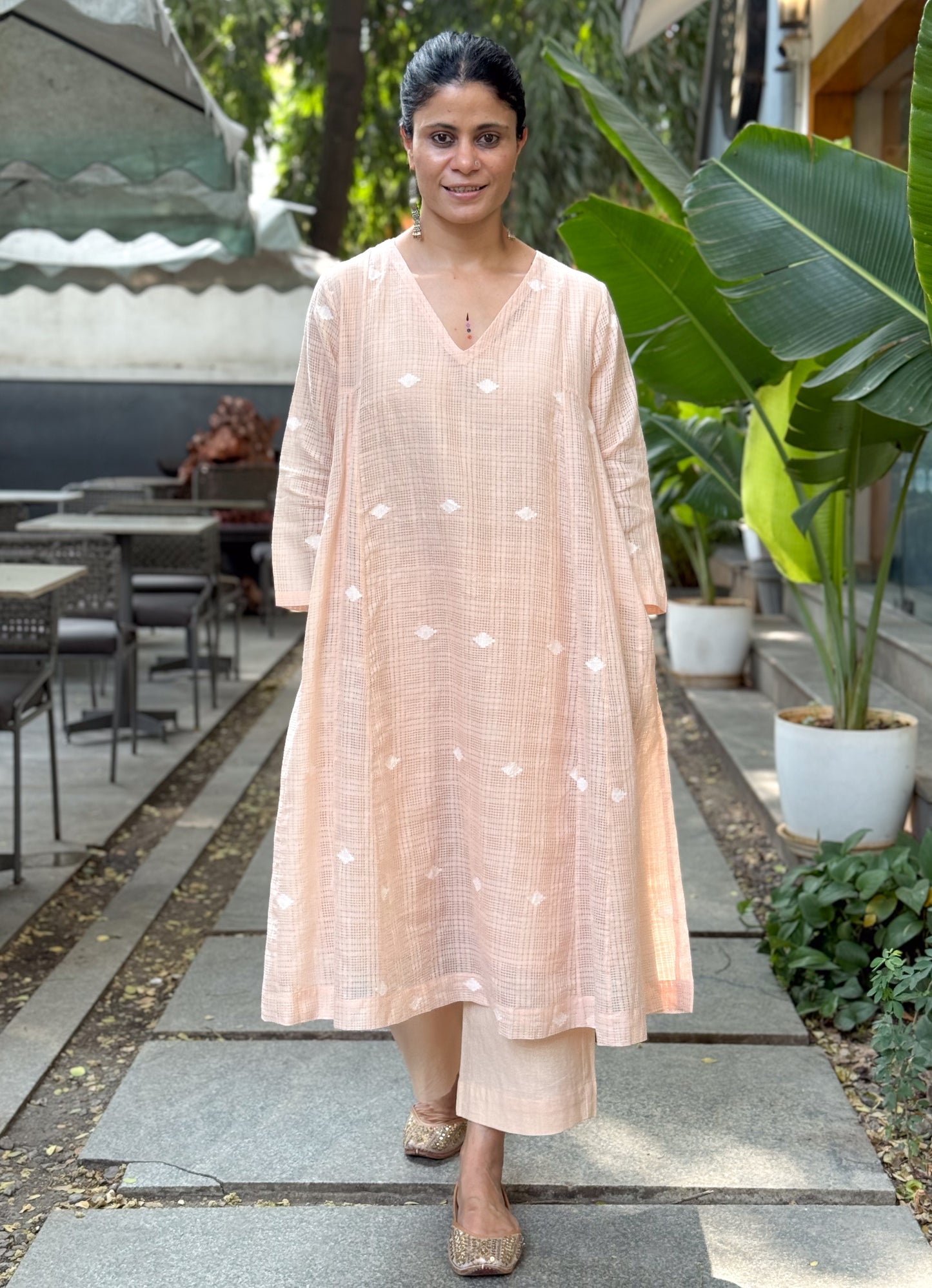 Handwoven Jamdani  Kurta With Lining.