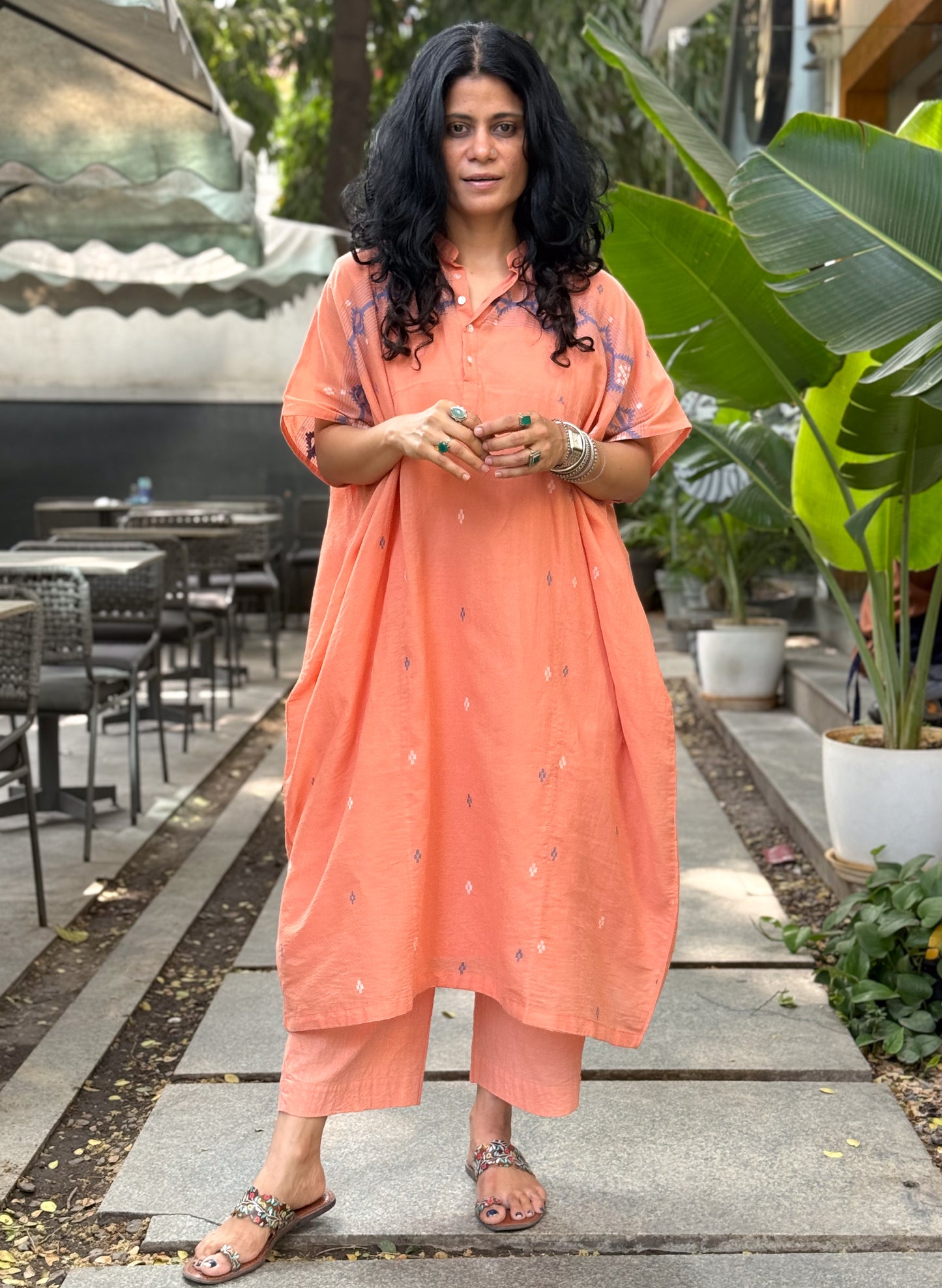 Handwoven Jamdani Kaftan With Lining.