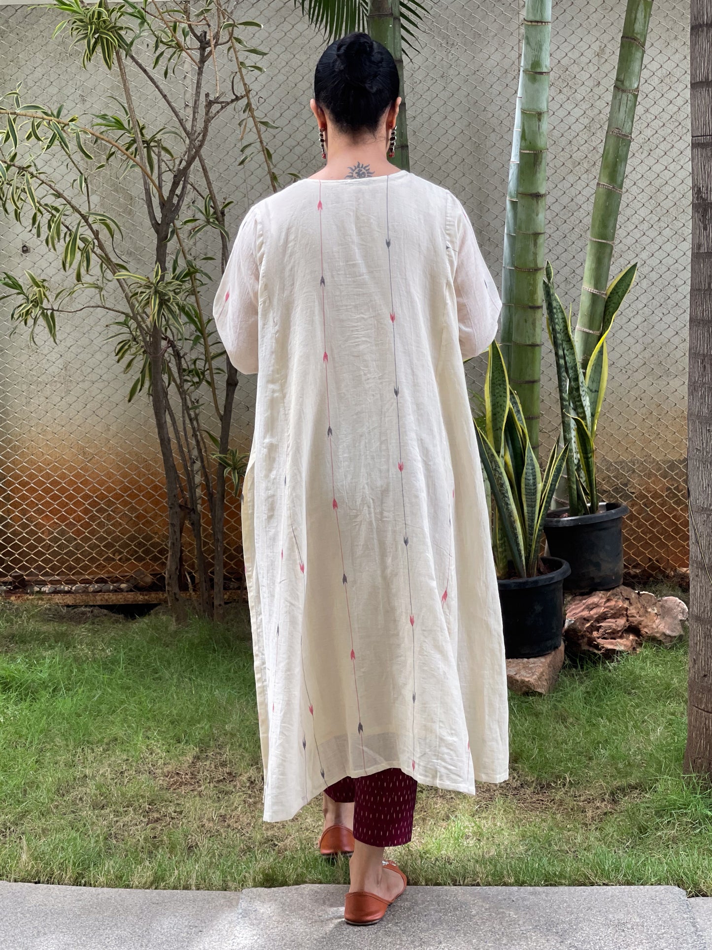 Handwoven Jamdani  Muslin Kalidar Kurta With Lining