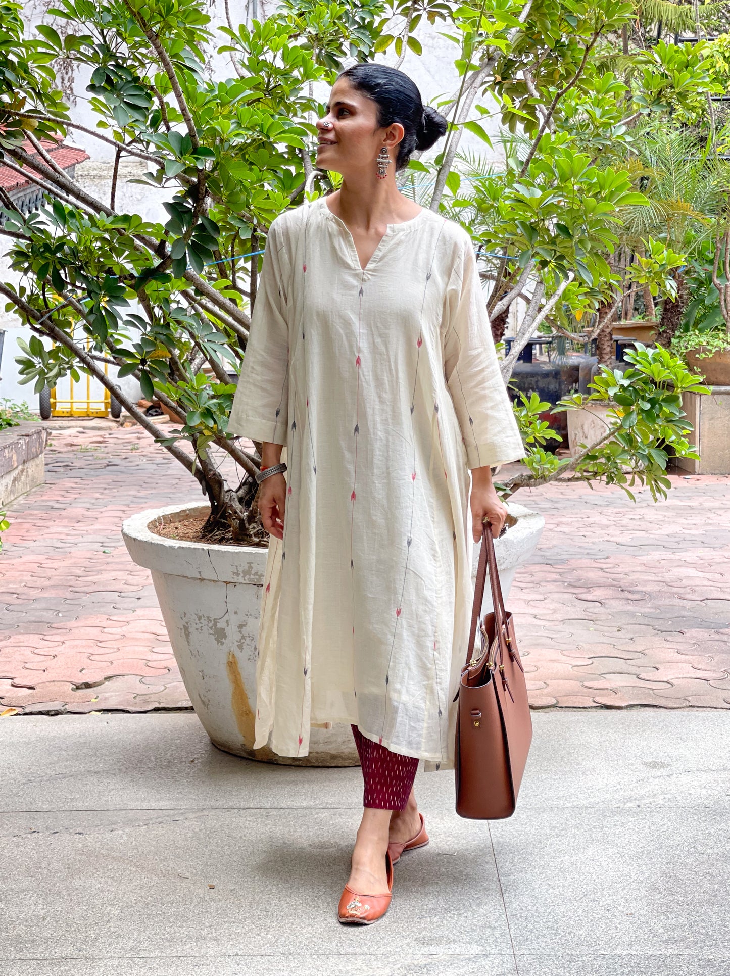 Handwoven Jamdani  Muslin Kalidar Kurta With Lining