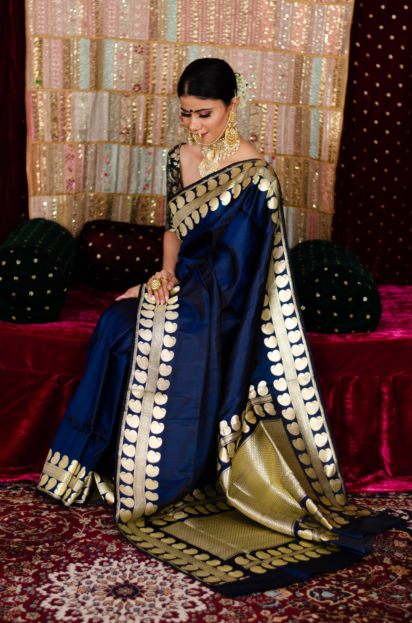 Deep Navi Blue Colour Handwoven Kadwa  Katan Silk Banarasi Saree