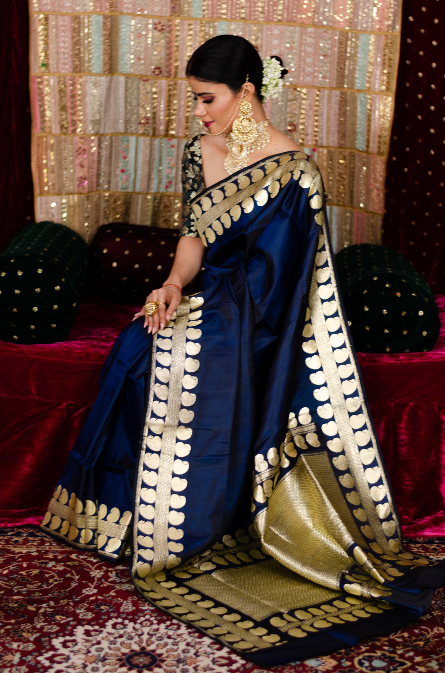 Deep Navi Blue Colour Handwoven Kadwa  Katan Silk Banarasi Saree