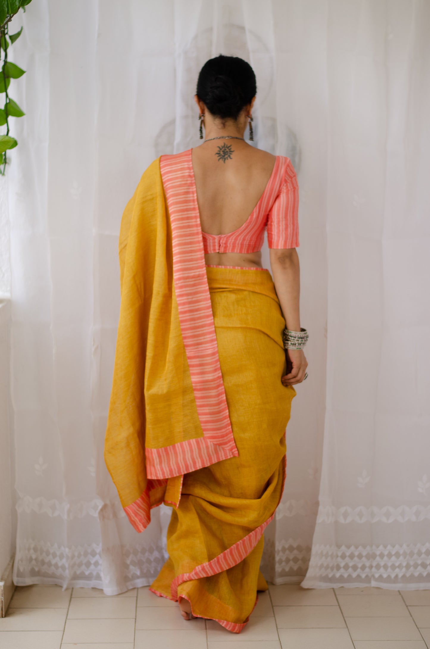 Handloom Metallic Linen Saree With Handblock Printed Organza Silk Fabric Patch Work
