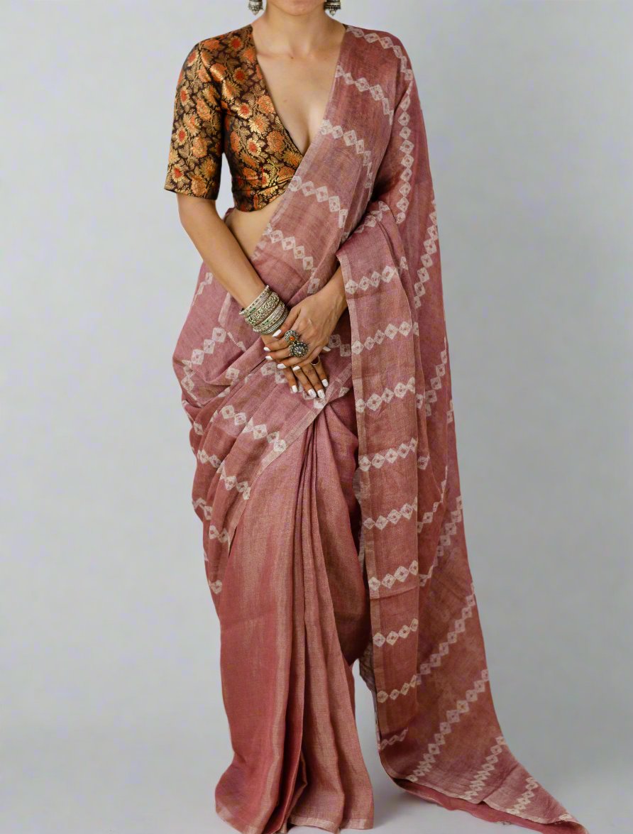 Magenta Colour Natural Dyed Handmade Arashi Shibori Metallic Linen Saree.