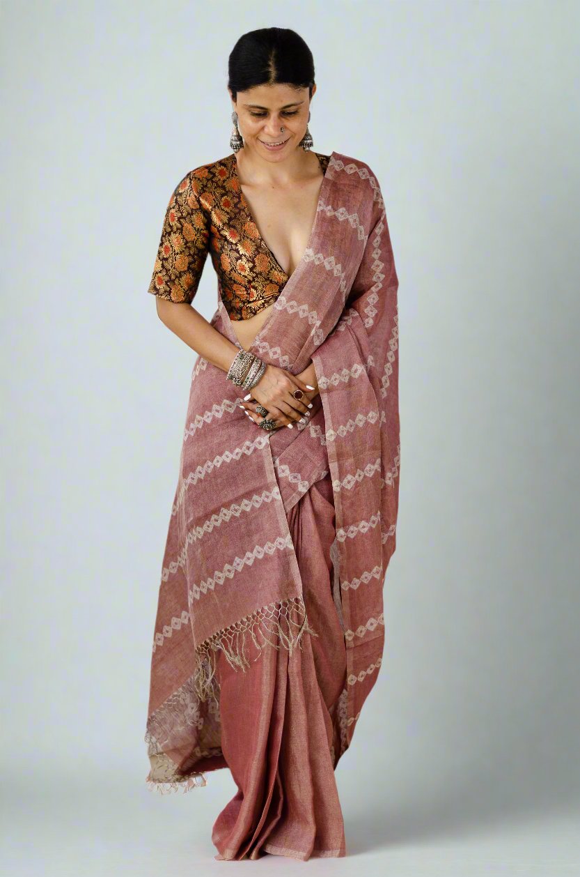 Magenta Colour Natural Dyed Handmade Arashi Shibori Metallic Linen Saree.