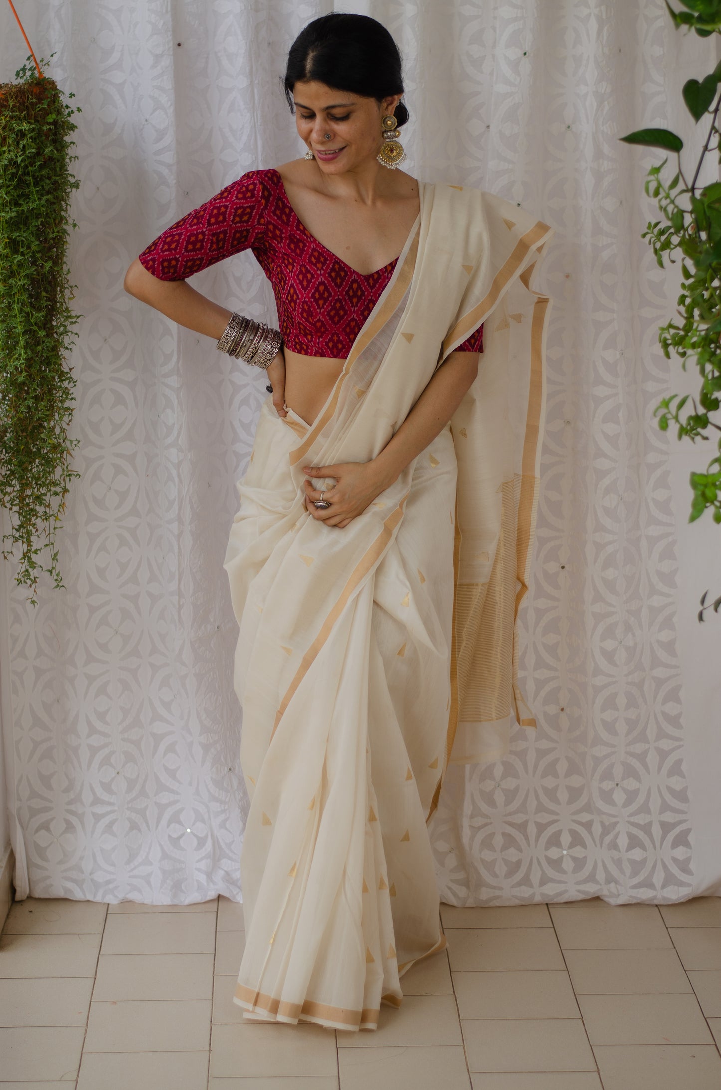 Off white Colour Handloom Chanderi Cotton Silk  saree with zari motifs
