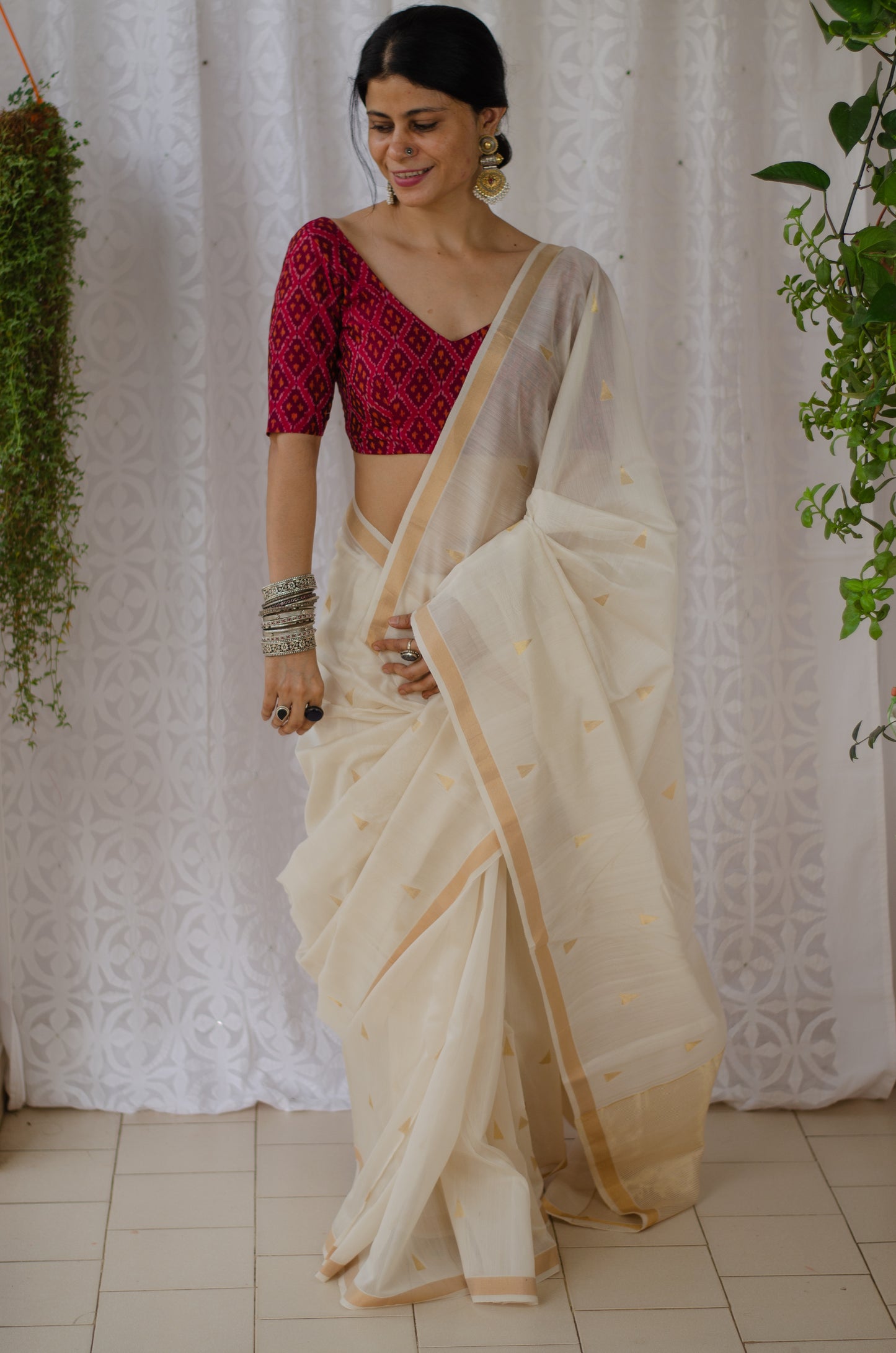 Off white Colour Handloom Chanderi Cotton Silk  saree with zari motifs