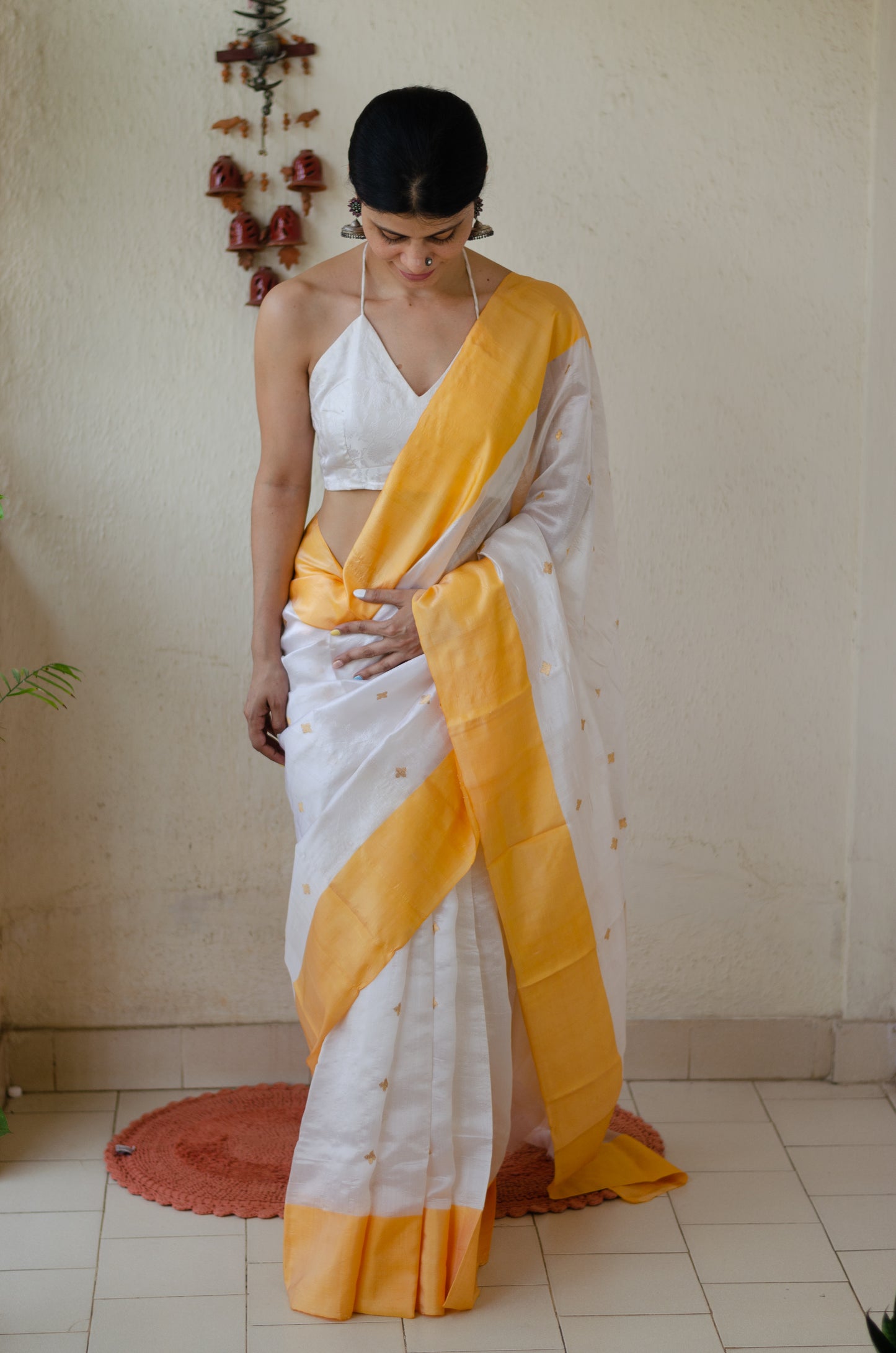 Cream  Colour Handloom Chanderi pattu silk Saree with Zari Motifs.