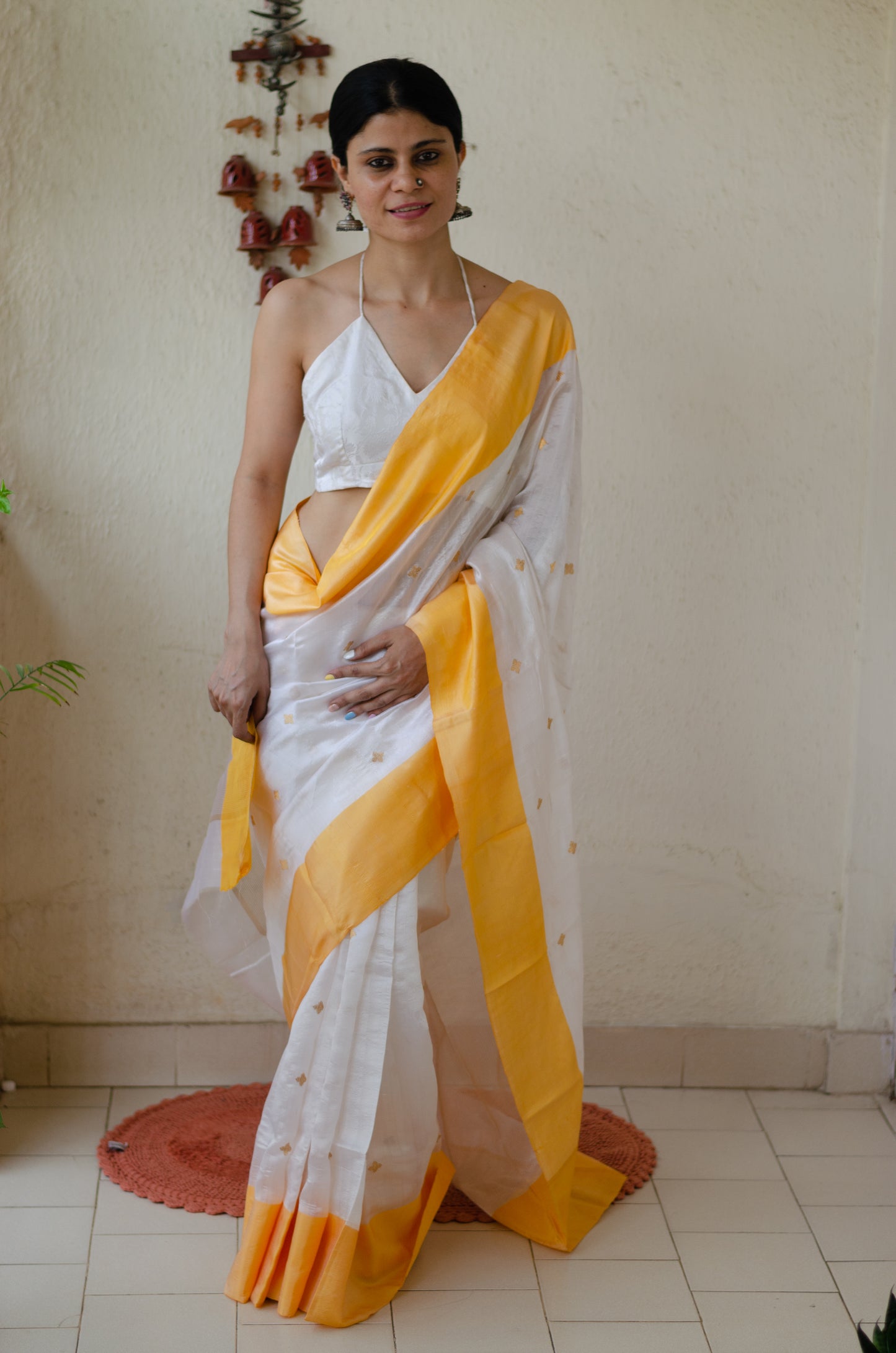 Cream  Colour Handloom Chanderi pattu silk Saree with Zari Motifs.
