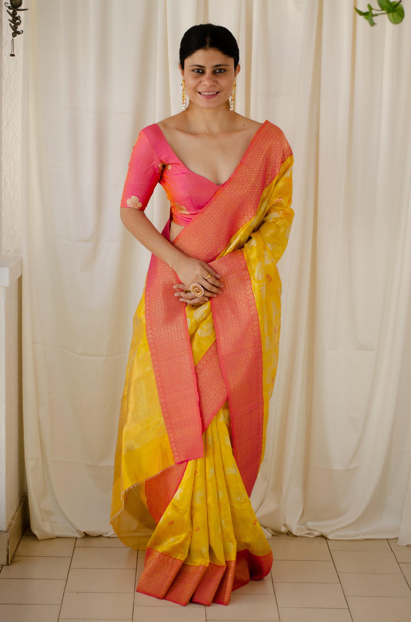 Yellow & Rani Border Colour Handloom Chanderi Pattu Silk Saree with Jaal motifs & mashru Border