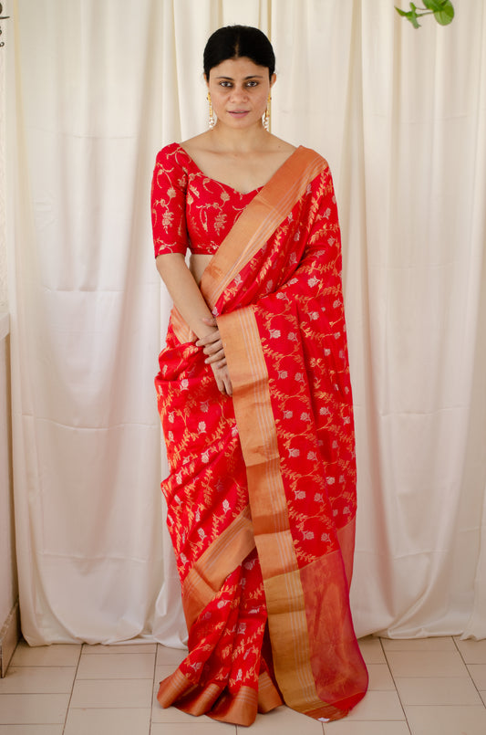 Red Colour Handloom Chanderi Pattu Silk Saree with Jaal motifs